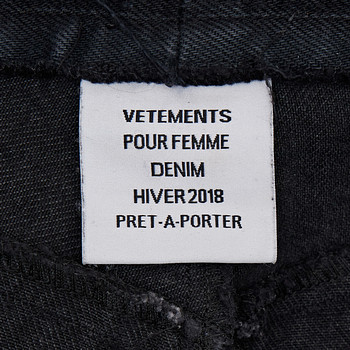 бирка Джинсы Vetements