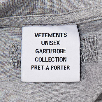 бирка Футболка Vetements