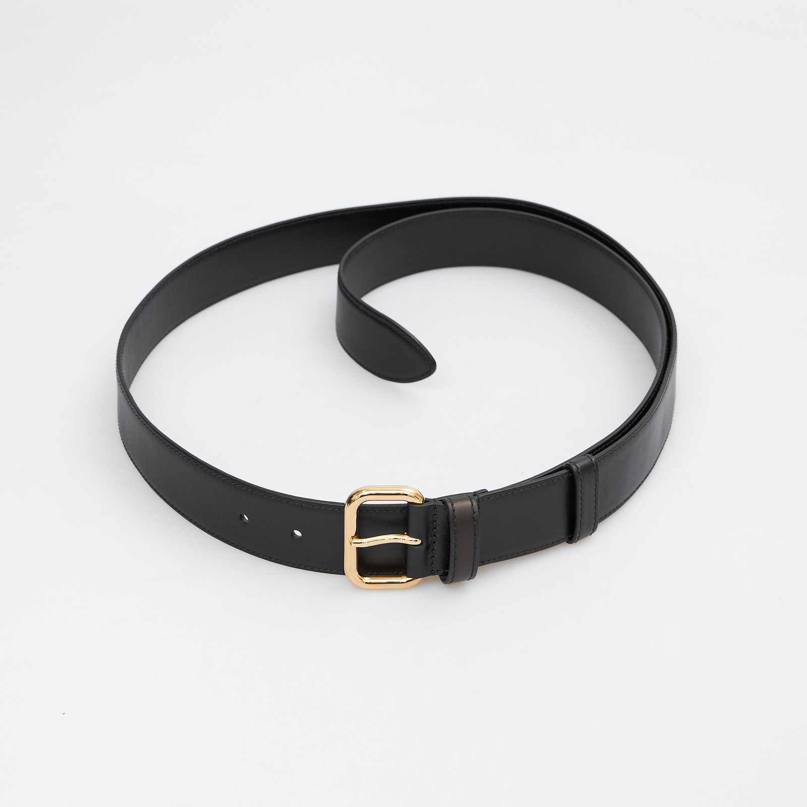 Ремень черного цвета Miu Miu - фото из каталога магазина брендовой одежды Second Friend Store Ремень Miu Miu - купить оригинал в секонд-хенде SFS - 4