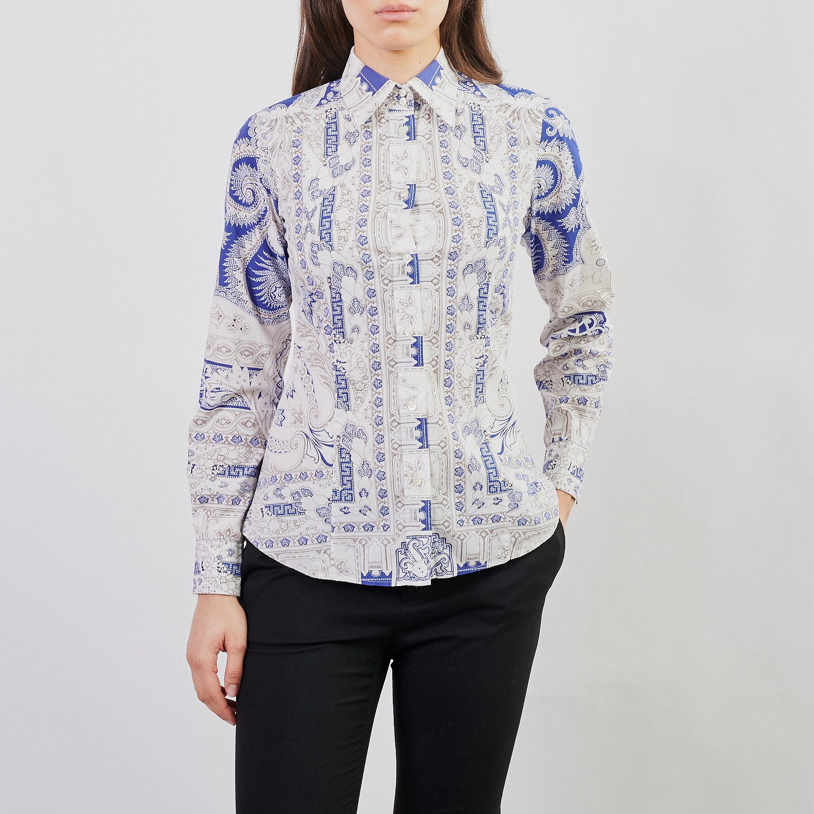 Рубашка белого цвета Etro - фото из каталога магазина брендовой одежды Second Friend Store Рубашка Etro - купить оригинал в секонд-хенде SFS - 1