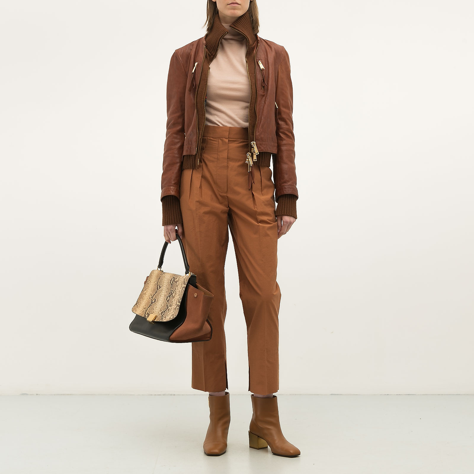 Кожаная куртка Dsquared2 - купить оригинал в секонд-хенде SFS - 2