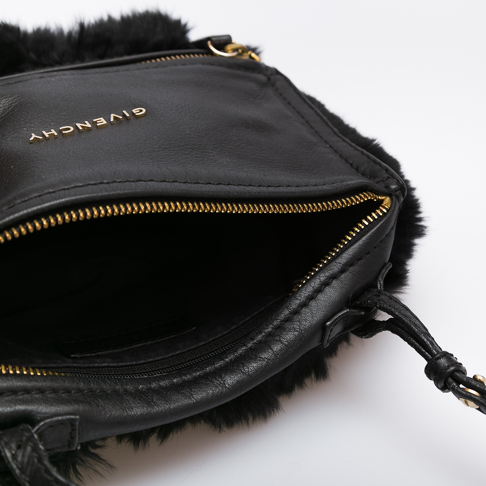 Сумка Givenchy - купить оригинал в секонд-хенде SFS - 4
