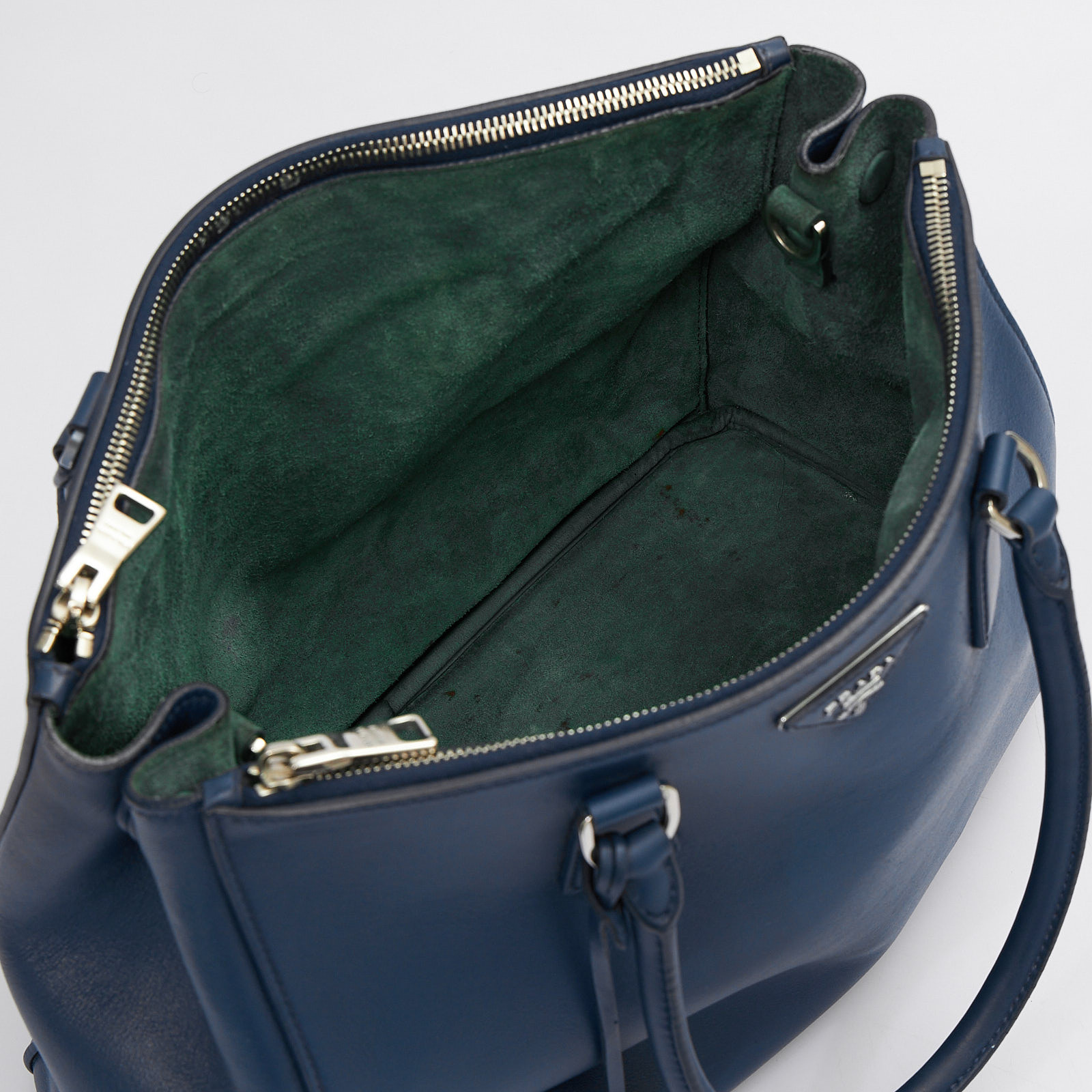 Сумка Prada - купить оригинал в секонд-хенде SFS - 8