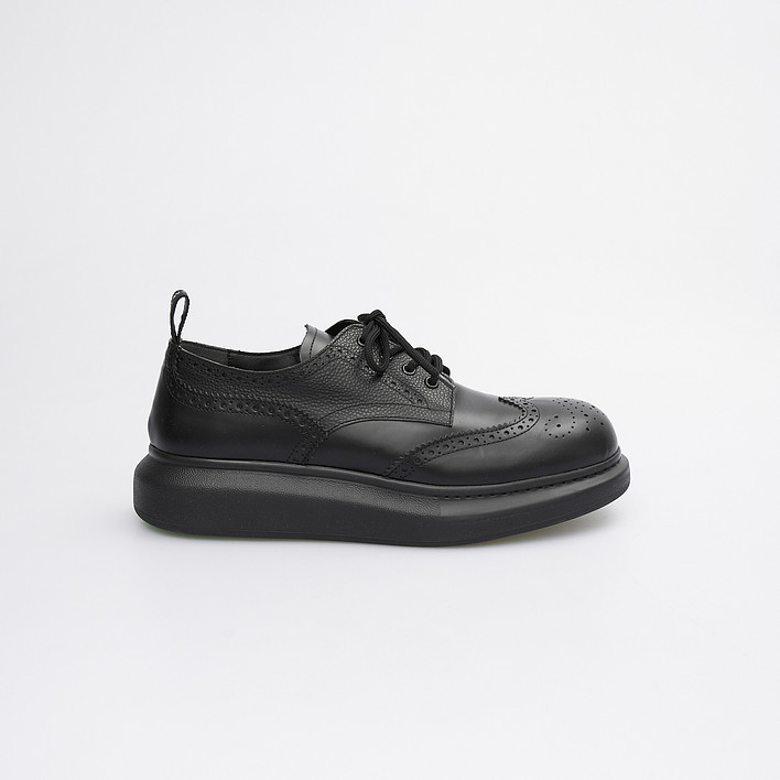 Дерби Alexander McQueen