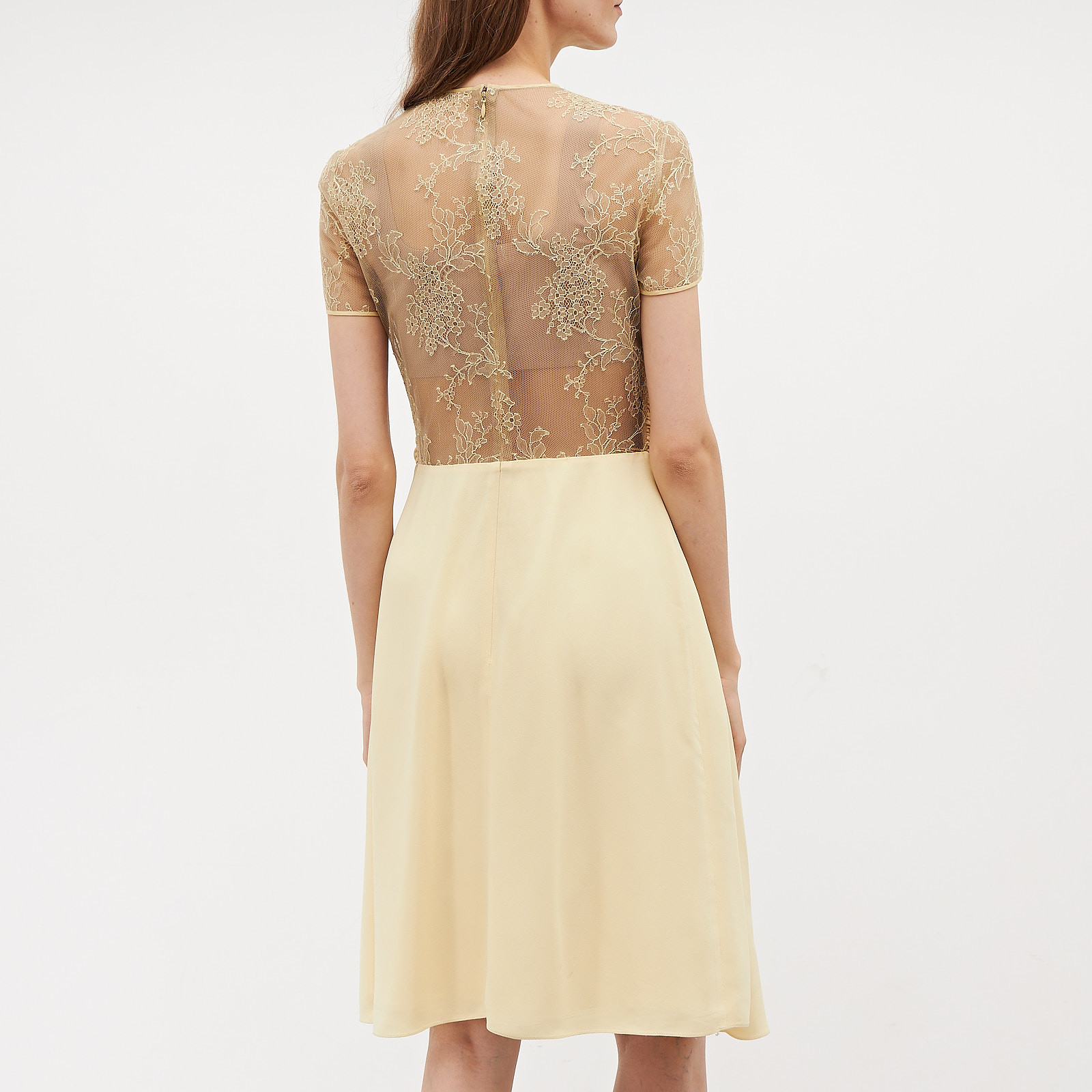 Платье бежевого цвета Valentino - фото из каталога магазина брендовой одежды Second Friend Store Платье Valentino - купить оригинал в секонд-хенде SFS - 3