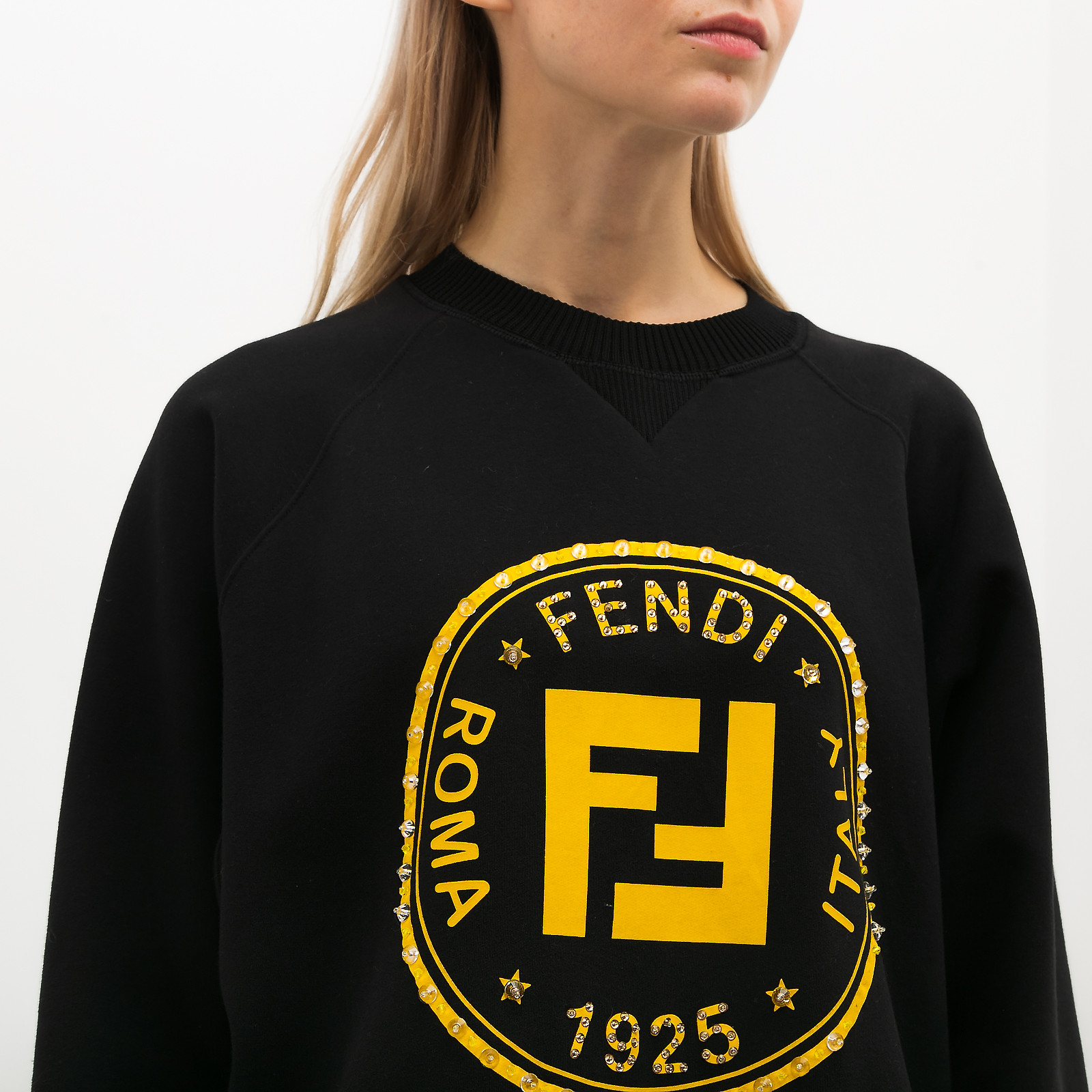 Свитшот Fendi - купить оригинал в секонд-хенде SFS