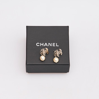 Серьги Chanel