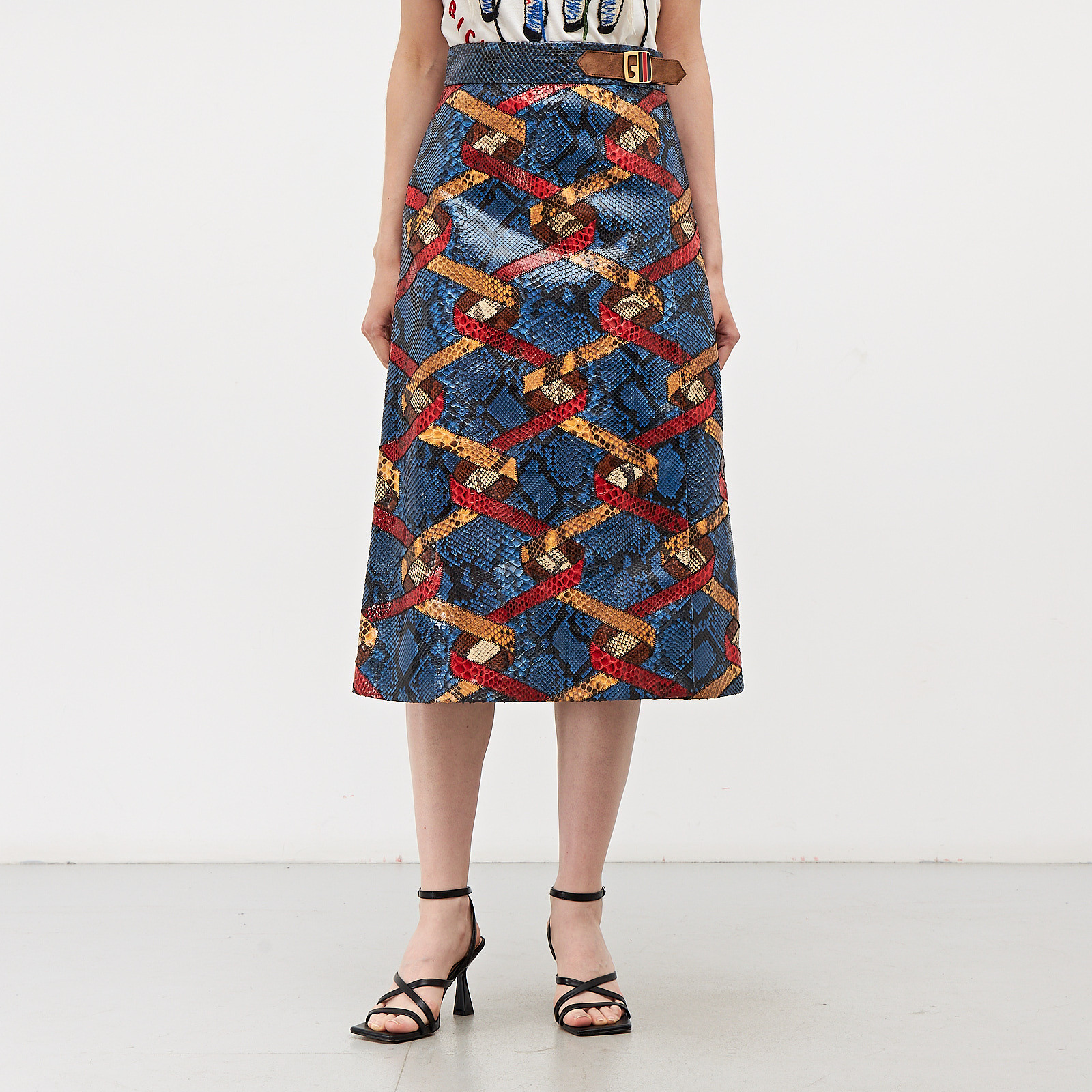 Юбка синего цвета Gucci - фото из каталога магазина брендовой одежды Second Friend Store Юбка Gucci - купить оригинал в секонд-хенде SFS - 1