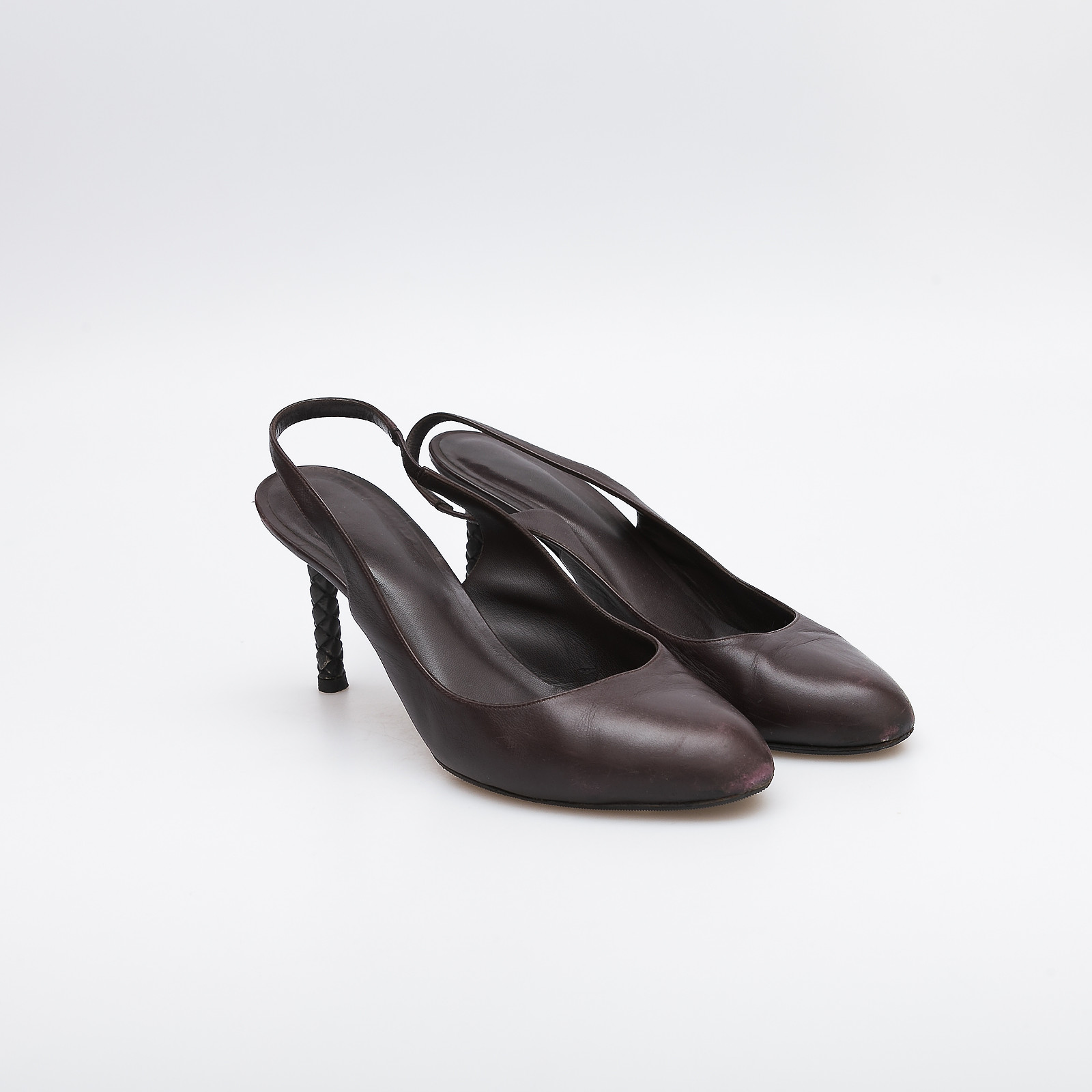 Туфли коричневого цвета Bottega Veneta - фото из каталога магазина брендовой одежды Second Friend Store Туфли Bottega Veneta - купить оригинал в секонд-хенде SFS - 2