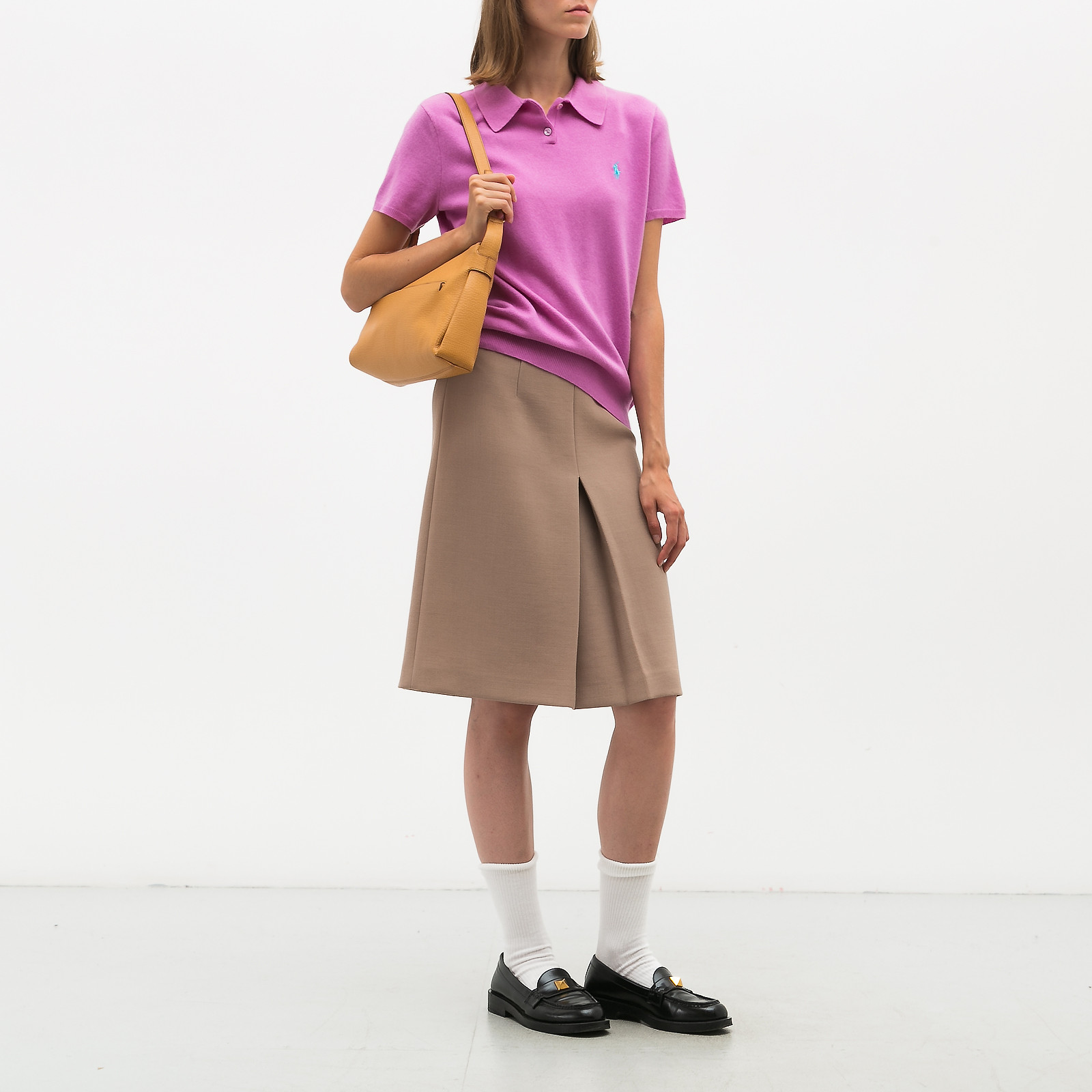 Юбка бежевого цвета Miu Miu - фото из каталога магазина брендовой одежды Second Friend Store Юбка Miu Miu - купить оригинал в секонд-хенде SFS - 2