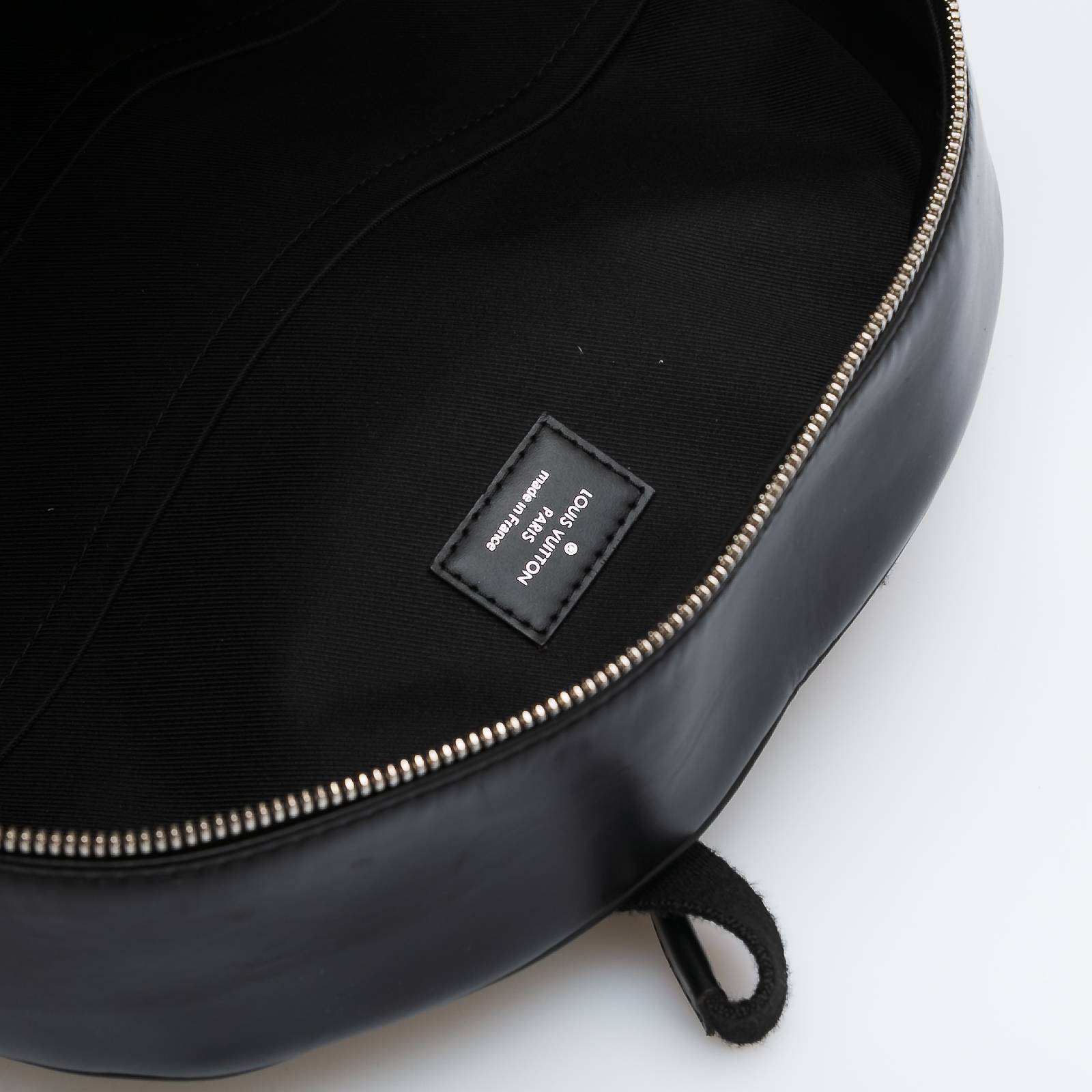 Рюкзак Louis Vuitton - купить оригинал в секонд-хенде SFS - 4
