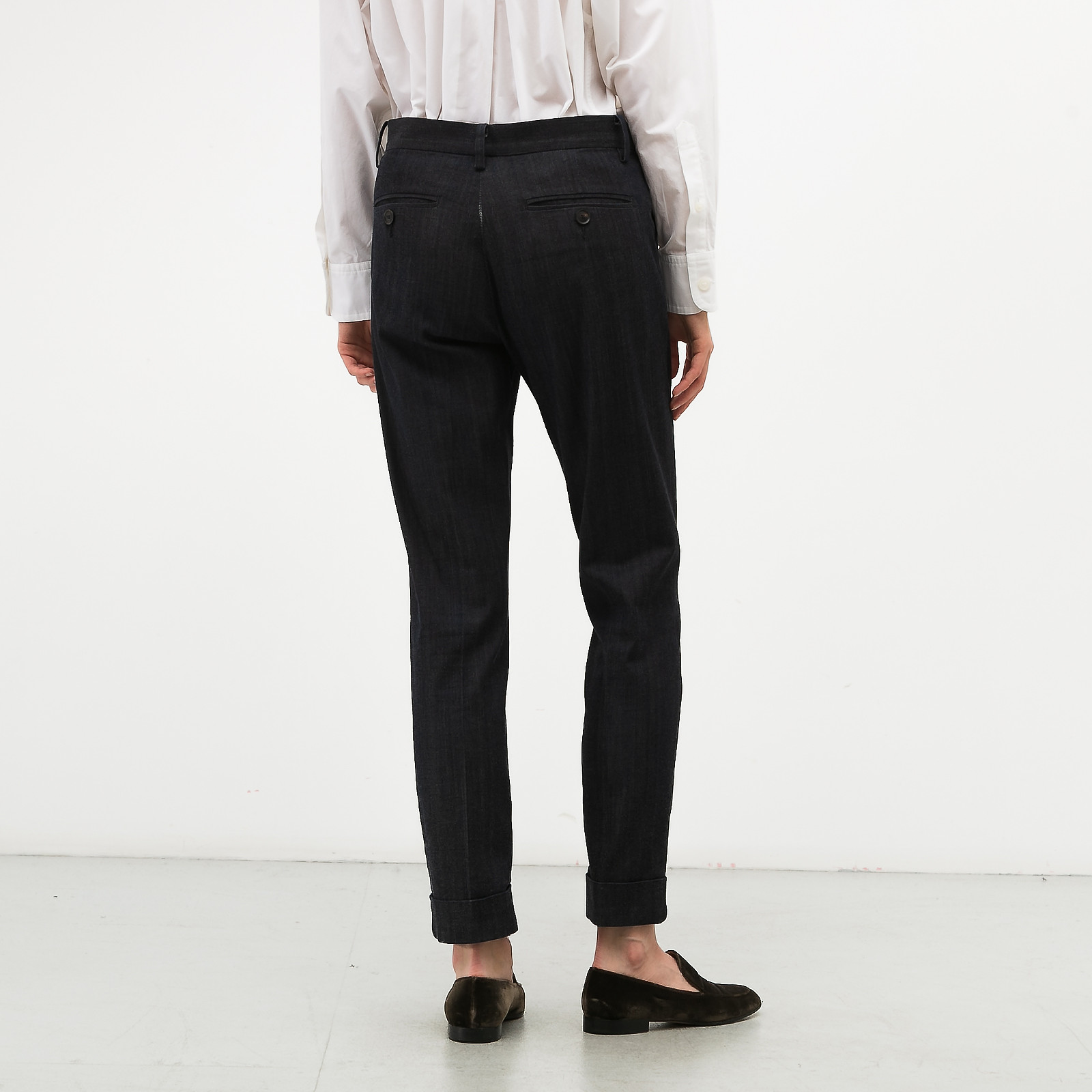 Джинсы синего цвета Gucci - фото из каталога магазина брендовой одежды Second Friend Store Джинсы Gucci - купить оригинал в секонд-хенде SFS - 3