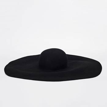 Шляпа Yves Saint Laurent