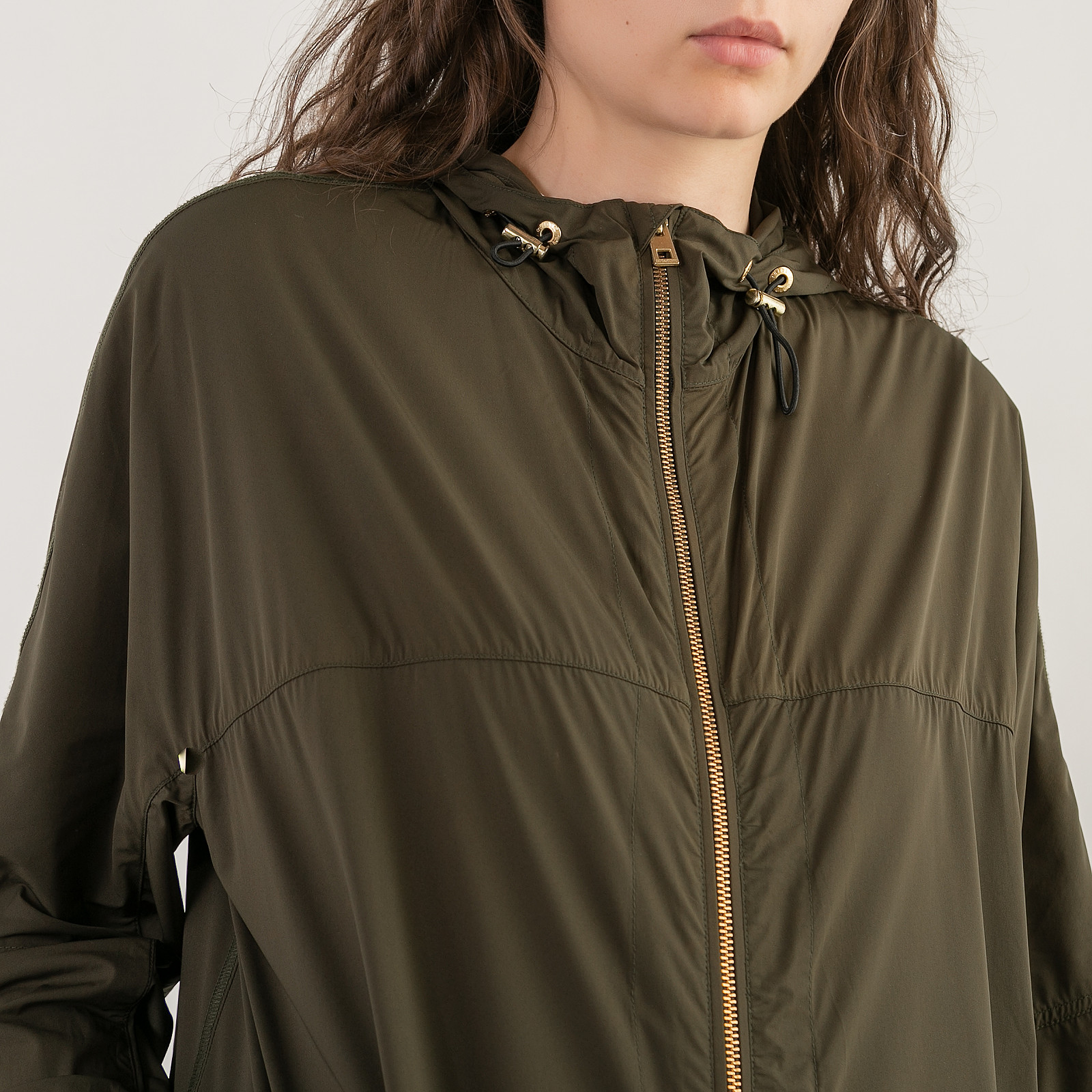 Плащ зеленого цвета Zadig & Voltaire - фото из каталога магазина брендовой одежды Second Friend Store Плащ Zadig & Voltaire - купить оригинал в секонд-хенде SFS - 4