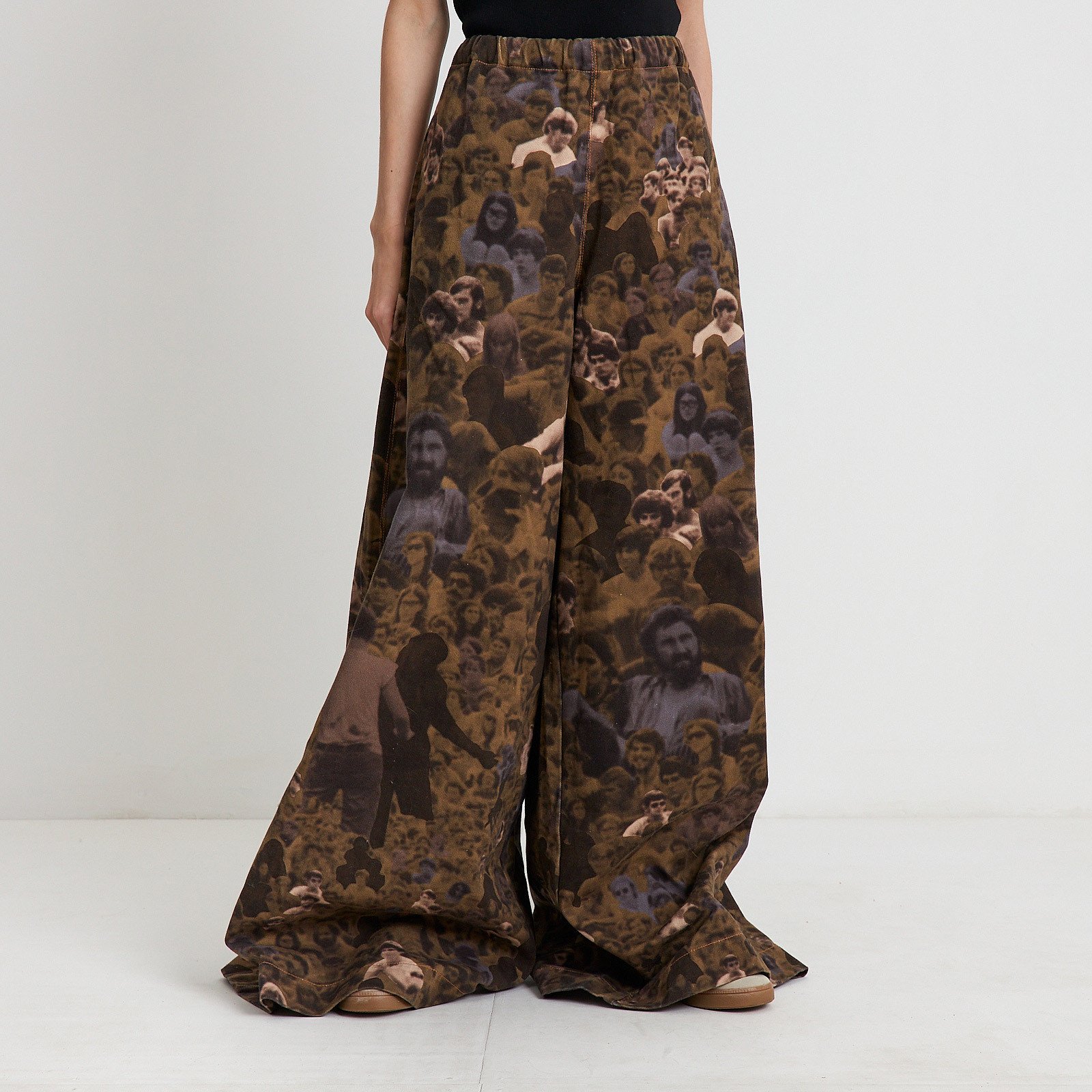 Брюки коричневого цвета Marni - фото из каталога магазина брендовой одежды Second Friend Store Брюки Marni - купить оригинал в секонд-хенде SFS - 1