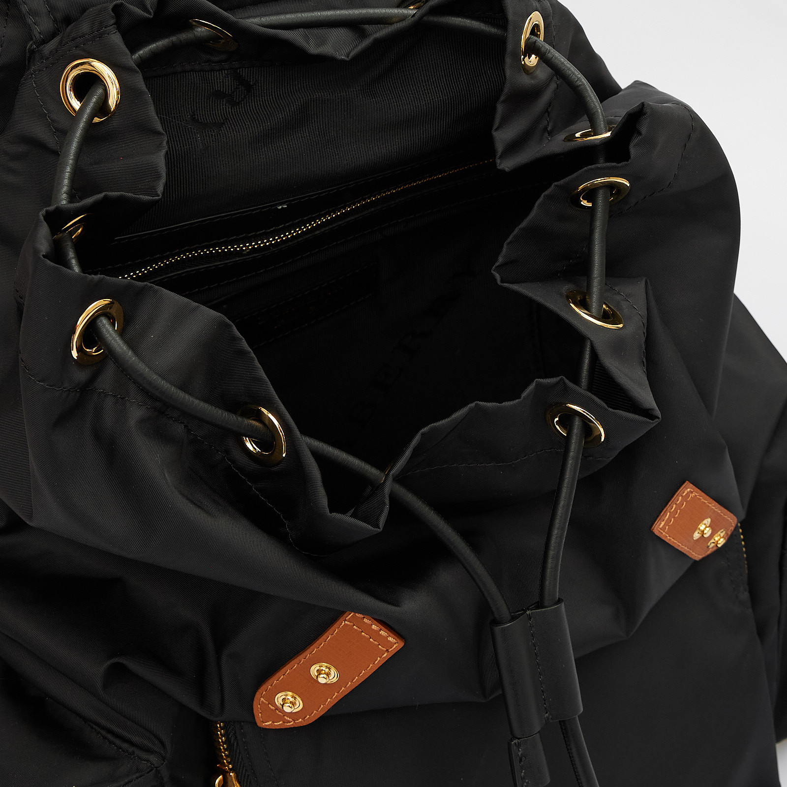 Рюкзак Burberry - купить оригинал в секонд-хенде SFS - 9