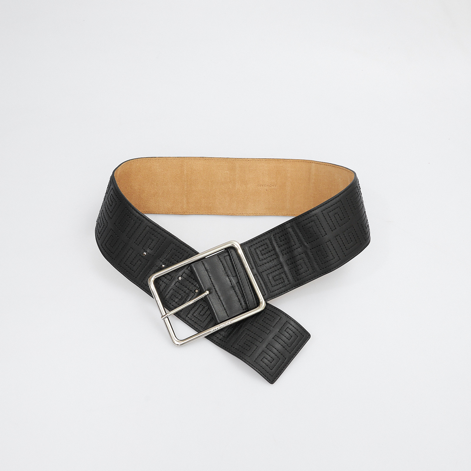 Ремень черного цвета Givenchy - фото из каталога магазина брендовой одежды Second Friend Store Ремень Givenchy - купить оригинал в секонд-хенде SFS - 3