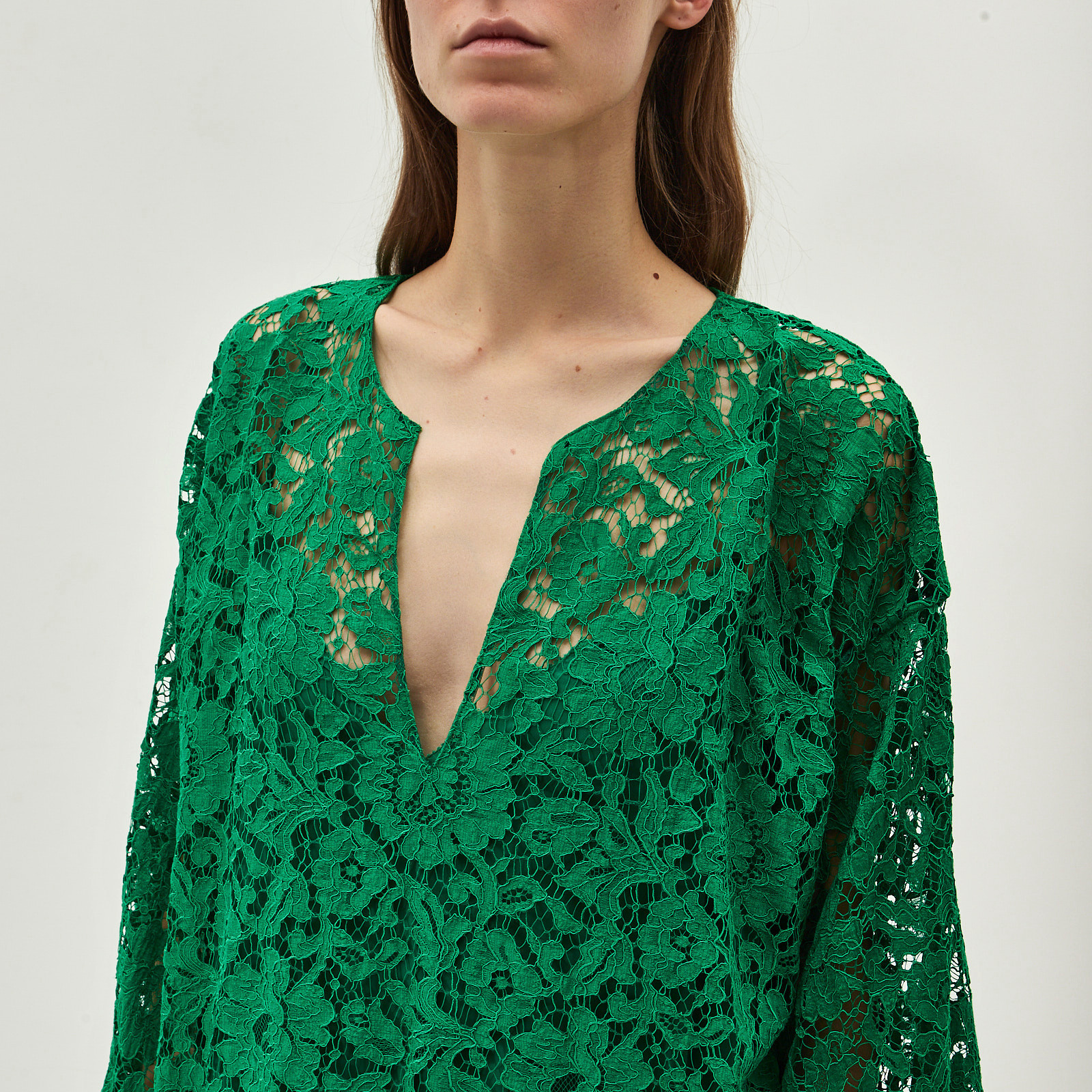 Платье зеленого цвета Valentino - фото из каталога магазина брендовой одежды Second Friend Store Платье Valentino - купить оригинал в секонд-хенде SFS - 4