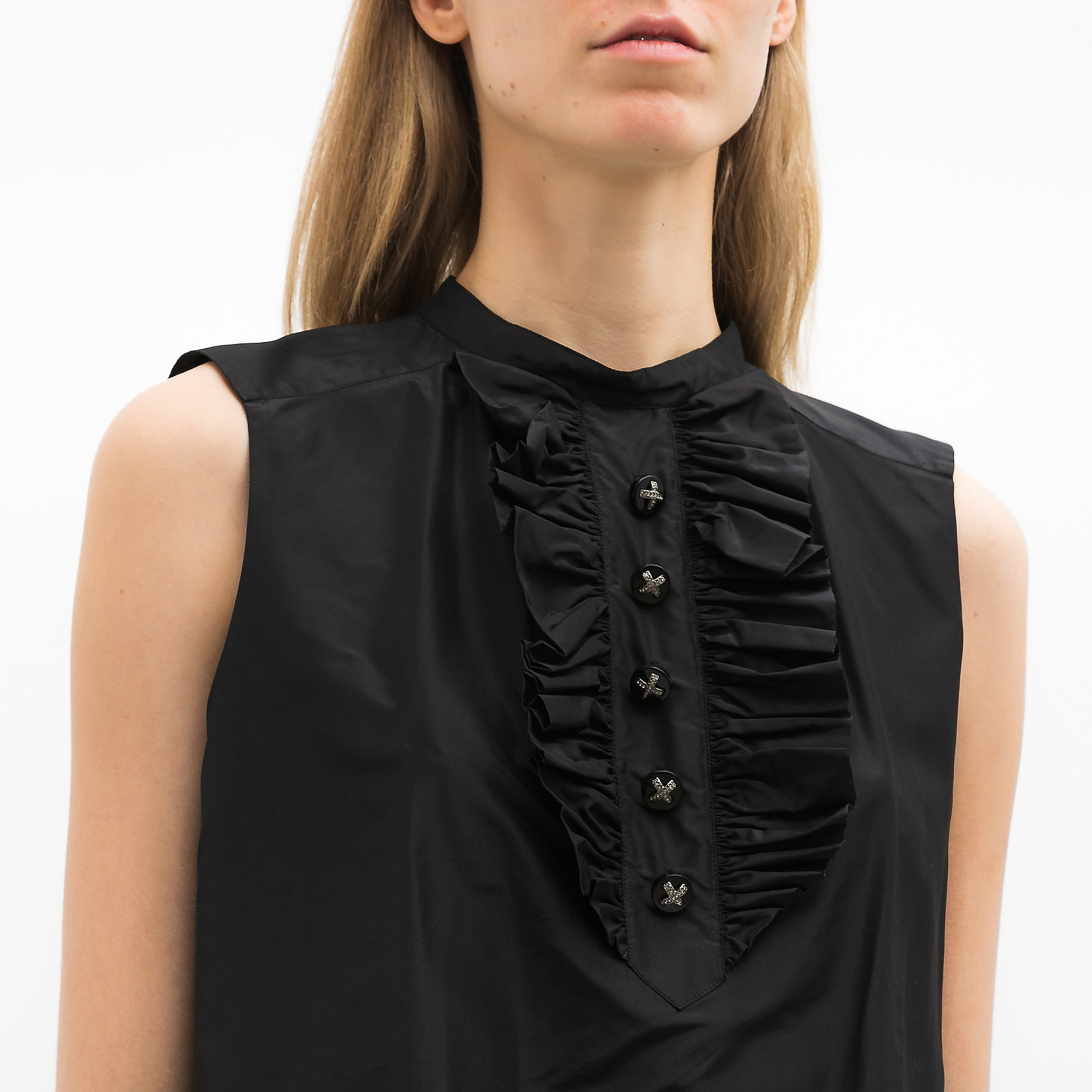 Блуза Chanel - купить оригинал в секонд-хенде SFS