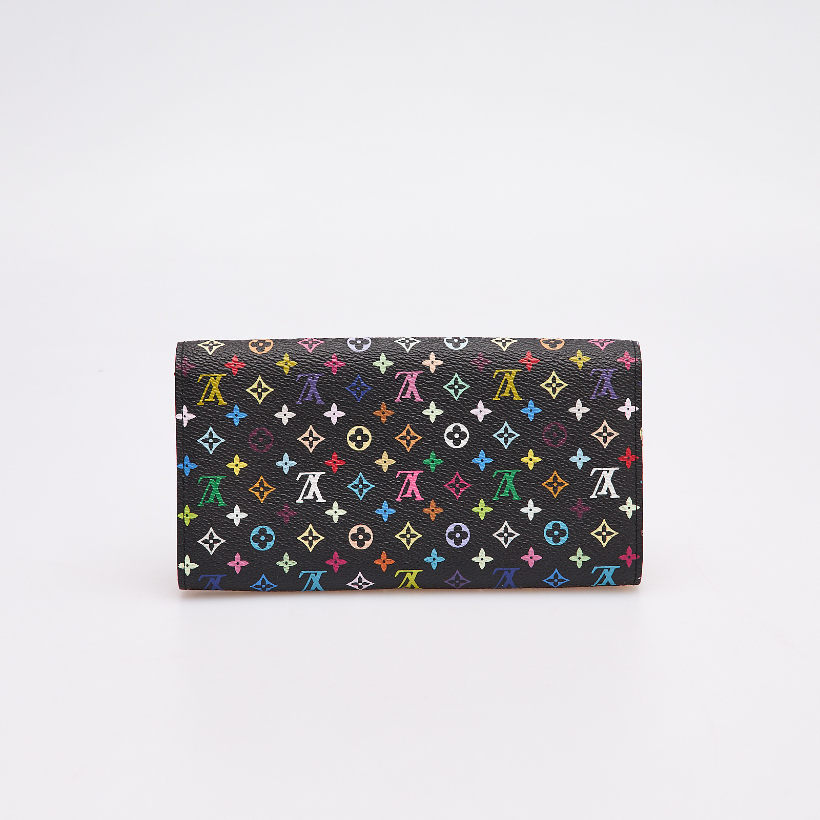 Кошелек черного цвета Louis Vuitton - фото из каталога магазина брендовой одежды Second Friend Store Кошелек Louis Vuitton - купить оригинал в секонд-хенде SFS - 2