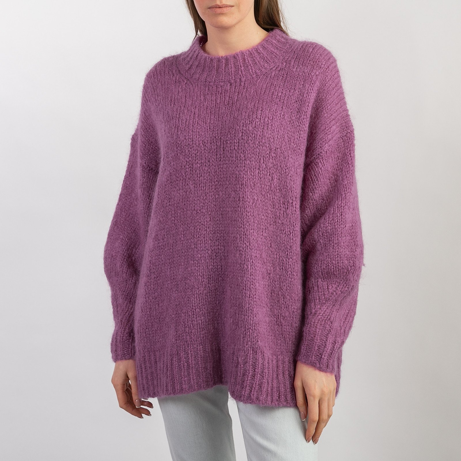 Свитер  фиолетового цвета Isabel Marant - фото из каталога магазина брендовой одежды Second Friend Store Свитер Isabel Marant - купить оригинал в секонд-хенде SFS - 1