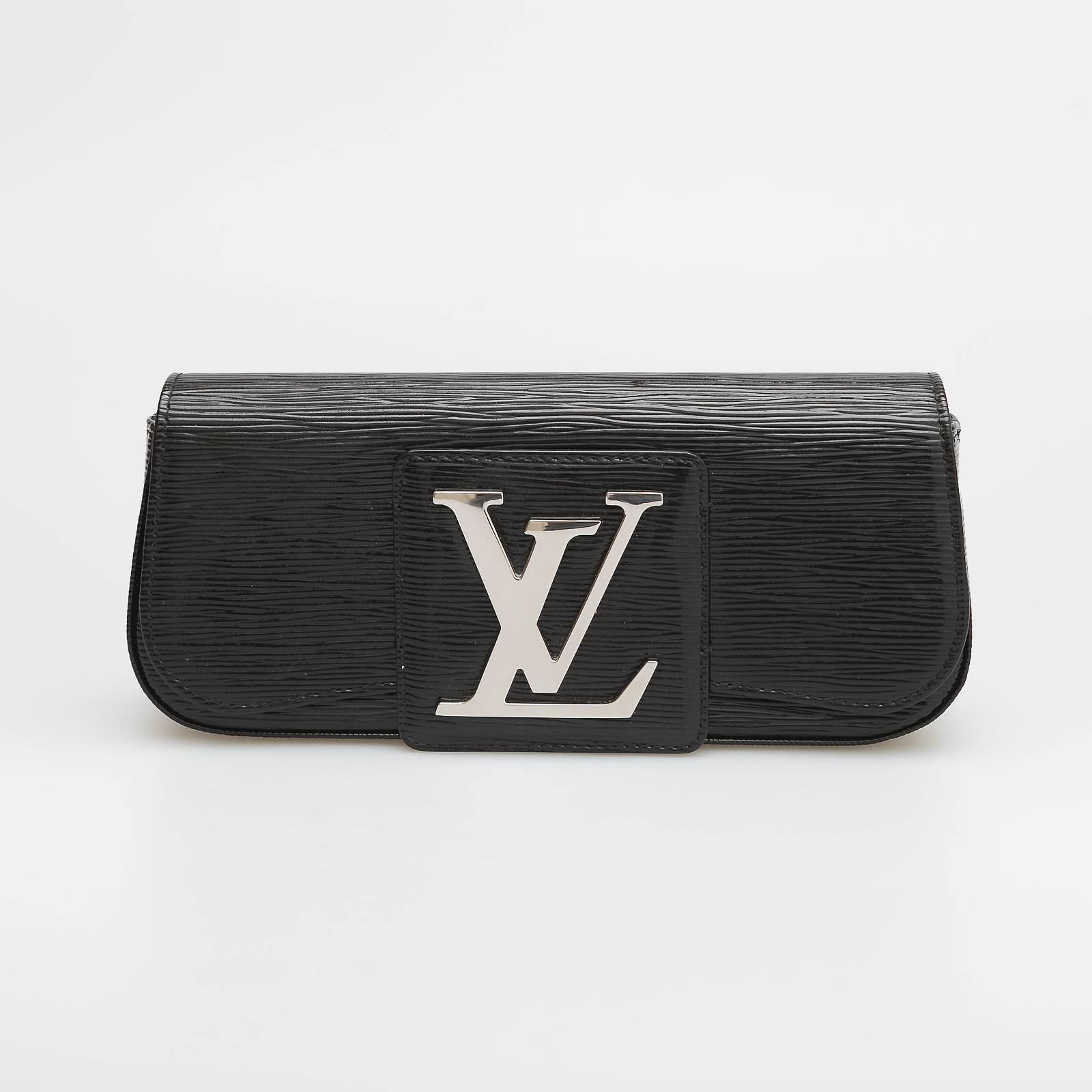 Клатч Louis Vuitton - купить оригинал в секонд-хенде SFS