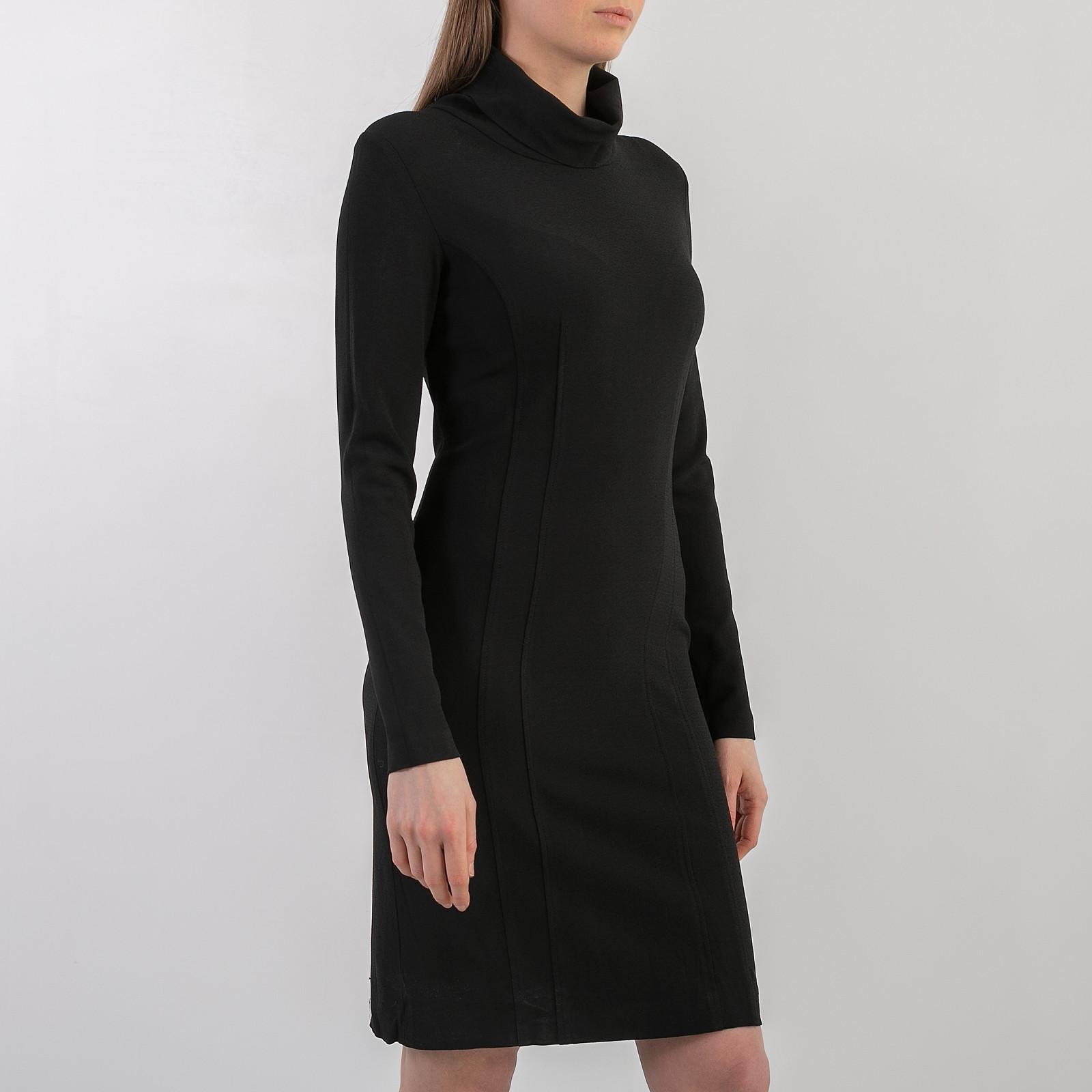 Платье черного цвета Maison Margiela - фото из каталога магазина брендовой одежды Second Friend Store Платье Maison Margiela - купить оригинал в секонд-хенде SFS - 3