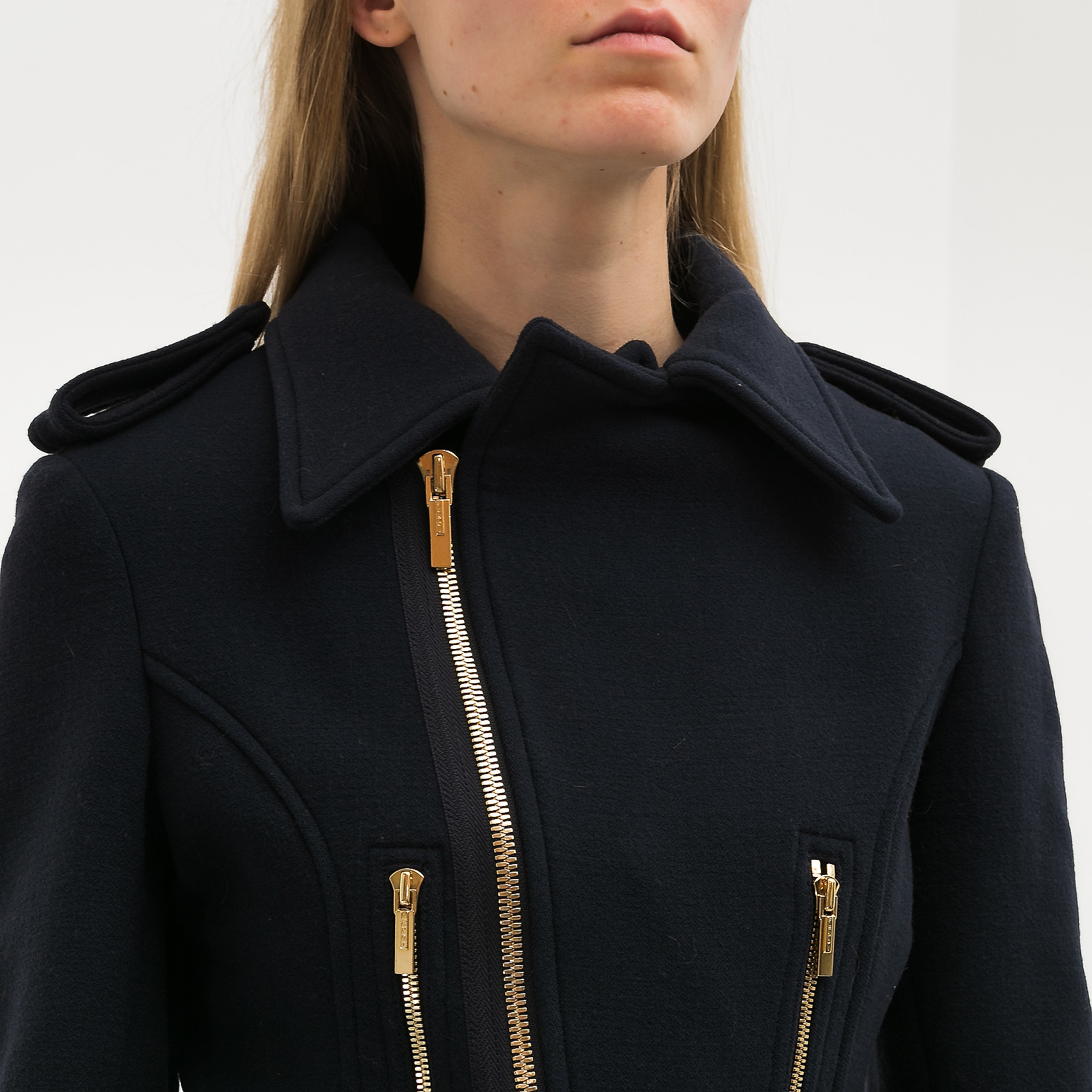 Куртка Fendi - купить оригинал в секонд-хенде SFS - 3