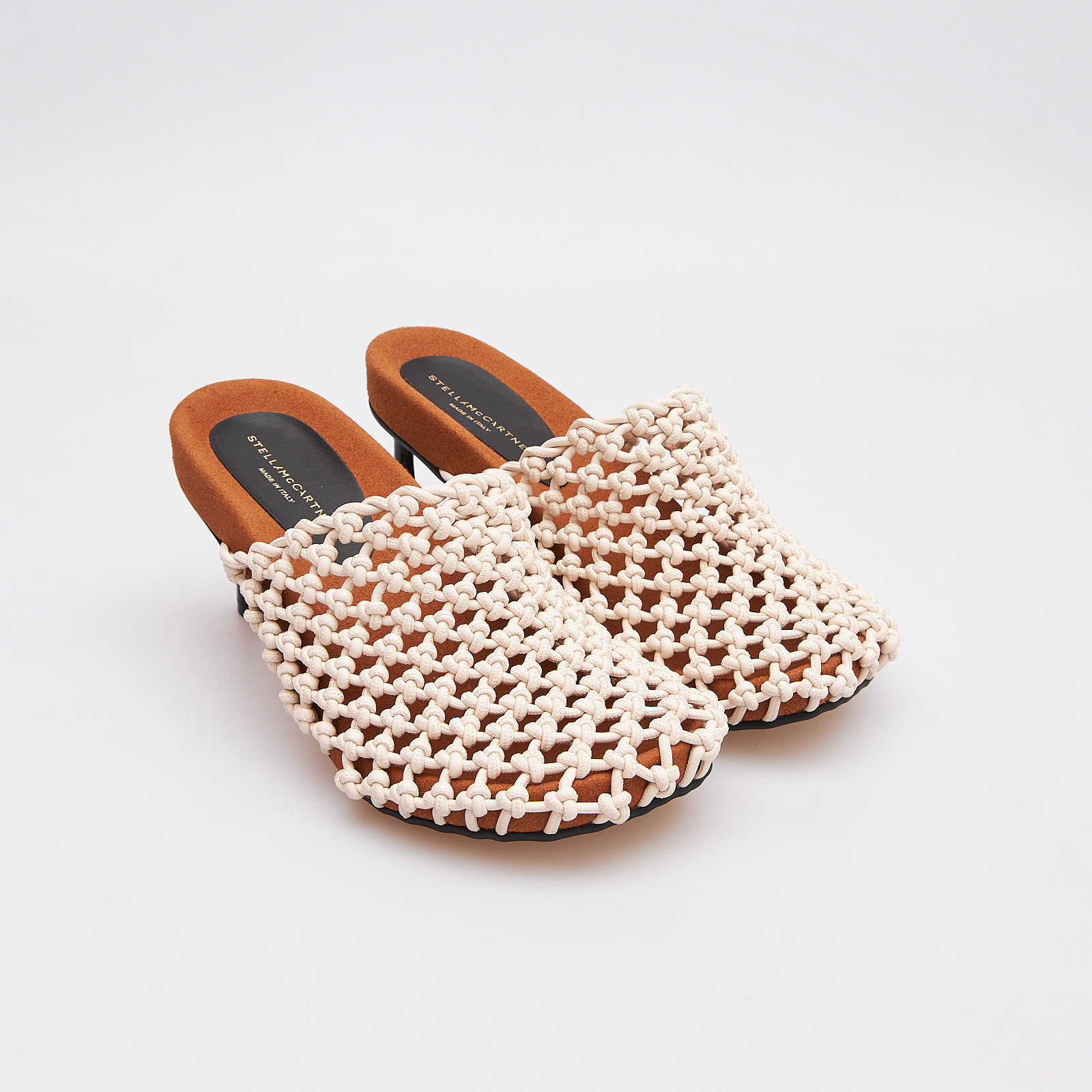 Мюли бежевого цвета Stella McCartney - фото из каталога магазина брендовой одежды Second Friend Store Мюли Stella McCartney - купить оригинал в секонд-хенде SFS - 2