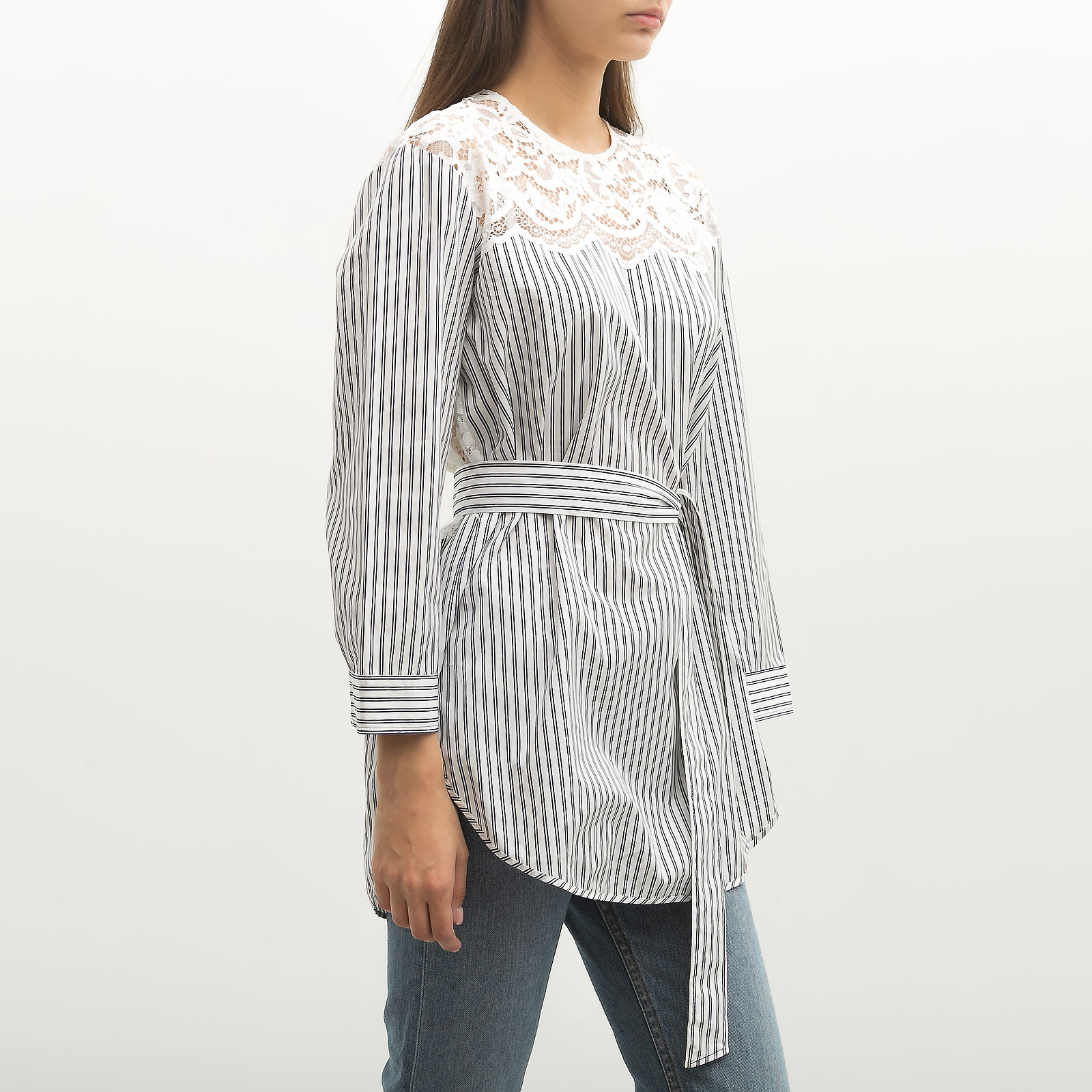 Блуза  белого цвета Sandro - фото из каталога магазина брендовой одежды Second Friend Store Блуза Sandro - купить оригинал в секонд-хенде SFS - 3