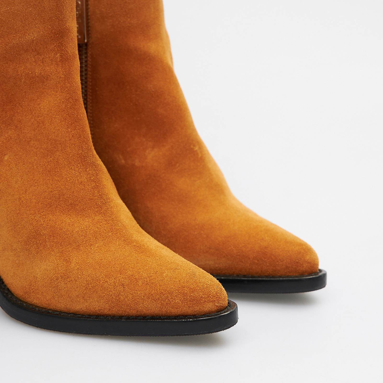 Ботильоны коричневого цвета Chloe - фото из каталога магазина брендовой одежды Second Friend Store Ботильоны Chloe - купить оригинал в секонд-хенде SFS - 4