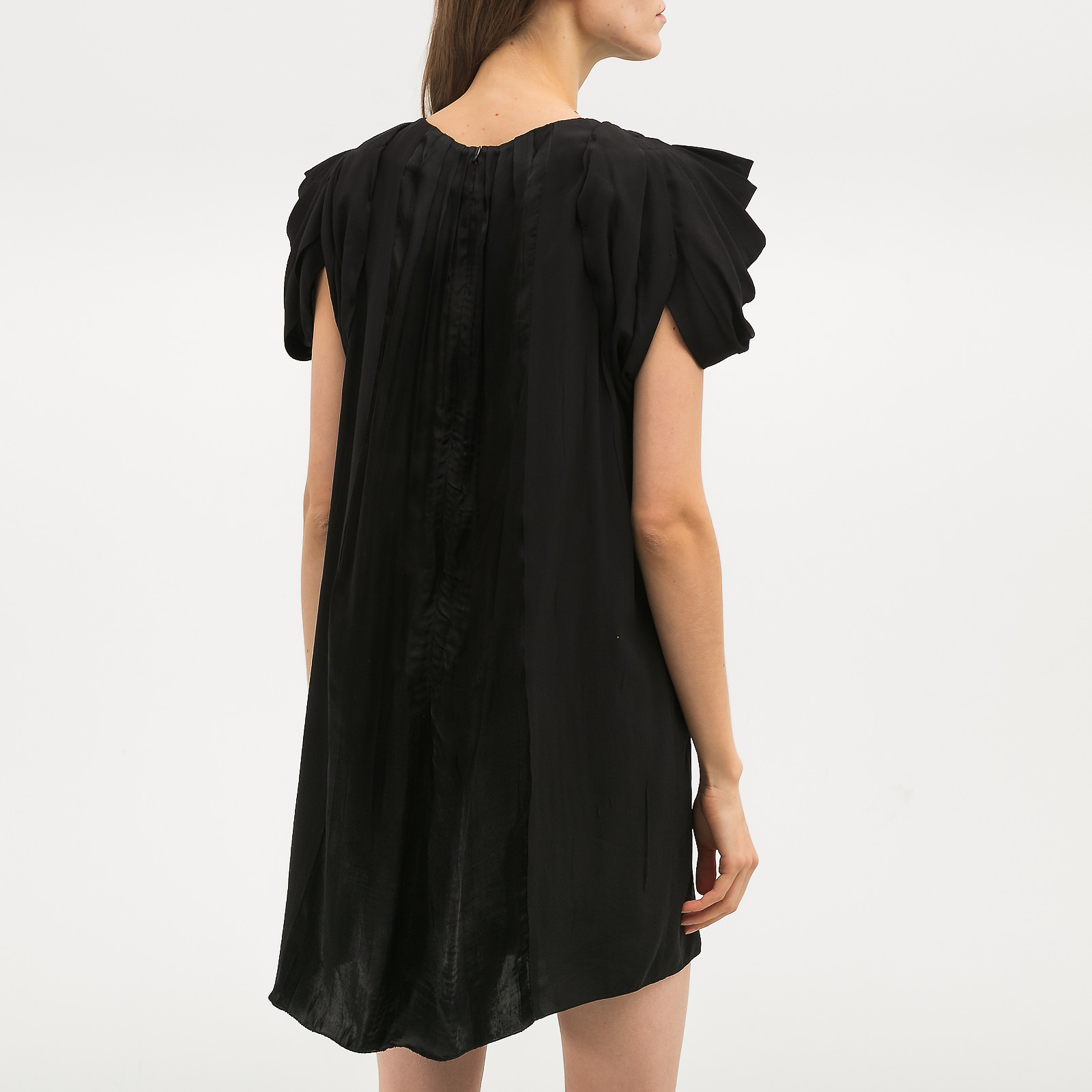 Платье черного цвета Prada - фото из каталога магазина брендовой одежды Second Friend Store Платье Prada - купить оригинал в секонд-хенде SFS - 2