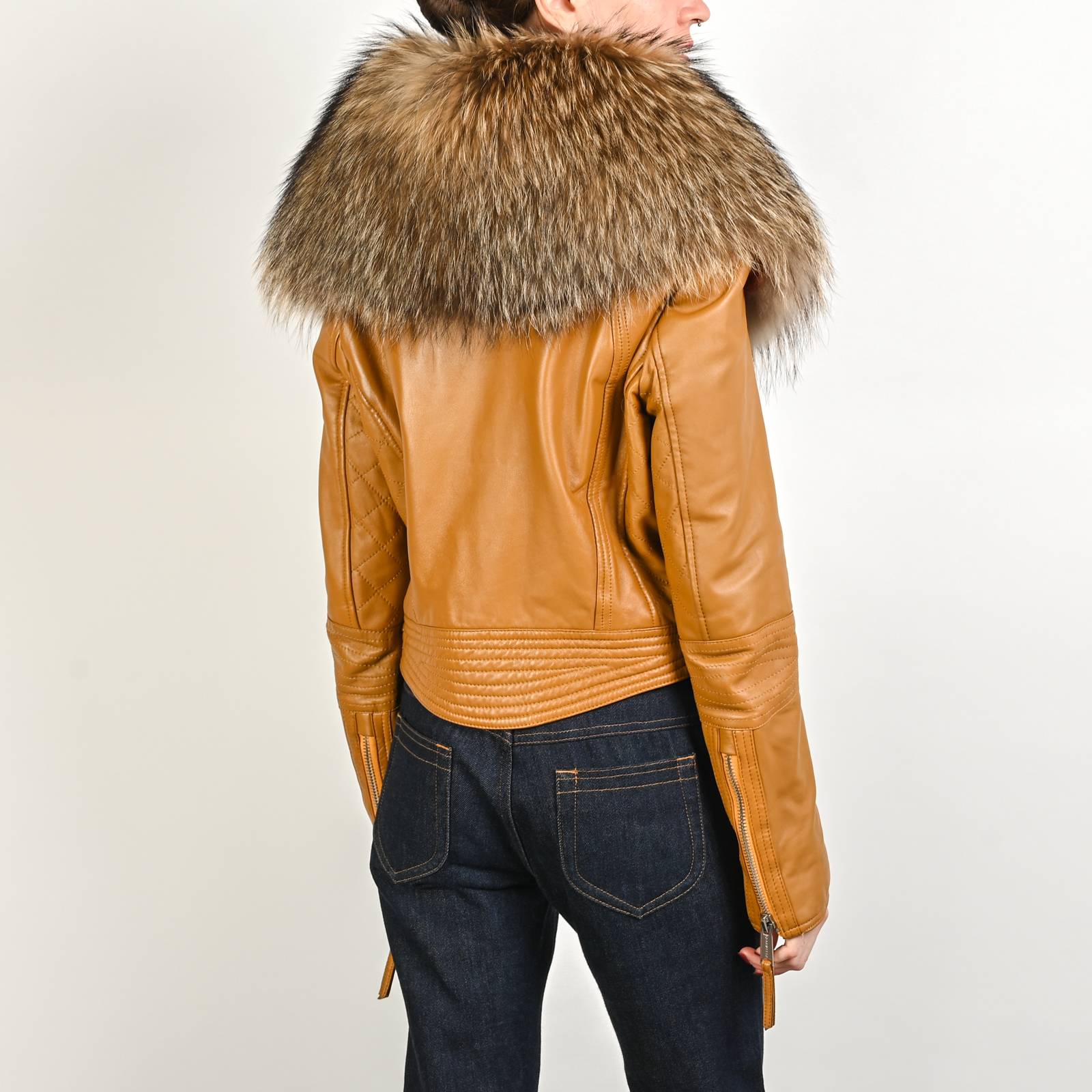Кожаная куртка Dsquared2 - купить оригинал в секонд-хенде SFS