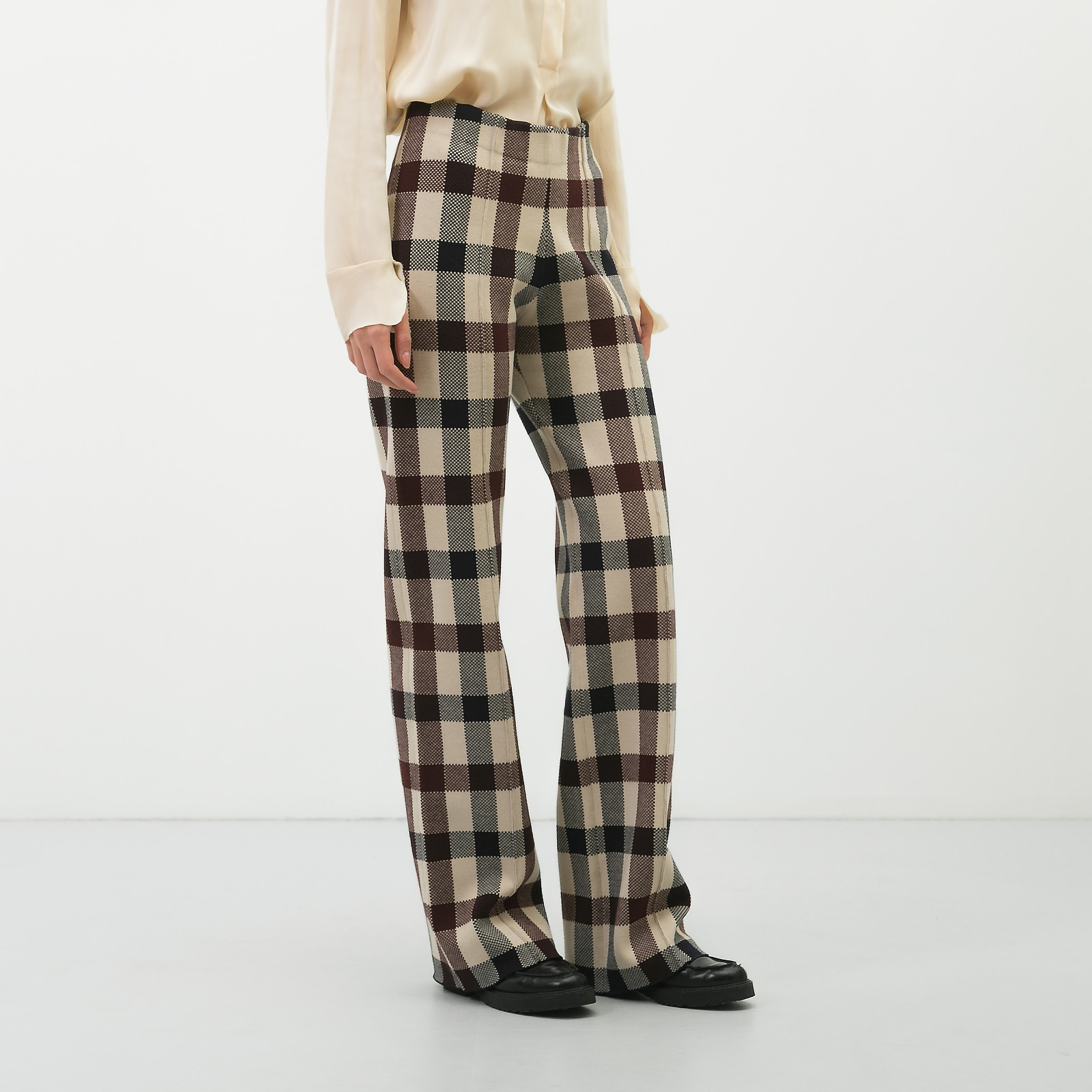 Брюки Victoria Beckham - фото из каталога магазина брендовой одежды Second Friend Store Брюки Victoria Beckham - купить оригинал в секонд-хенде SFS - 3