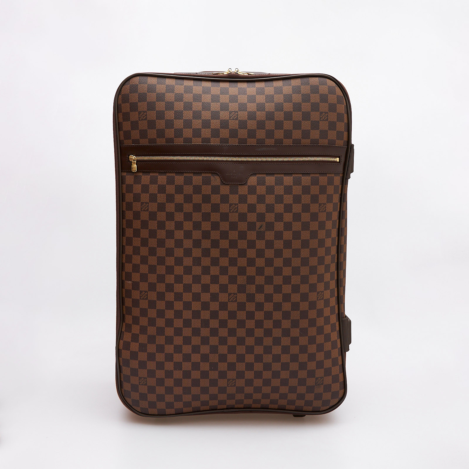 Чемодан коричневого цвета Louis Vuitton - фото из каталога магазина брендовой одежды Second Friend Store Чемодан Louis Vuitton - купить оригинал в секонд-хенде SFS - 1