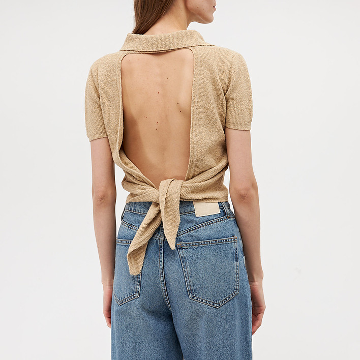 Топ Jacquemus