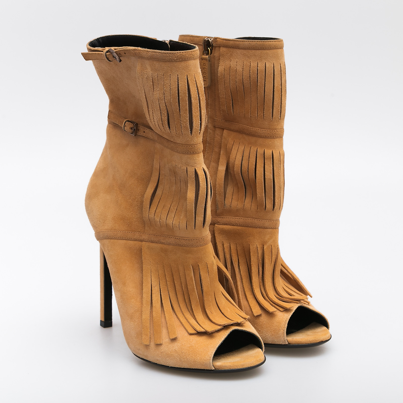 Ботильоны бежевого цвета Gucci - фото из каталога магазина брендовой одежды Second Friend Store Ботильоны Gucci - купить оригинал в секонд-хенде SFS - 2