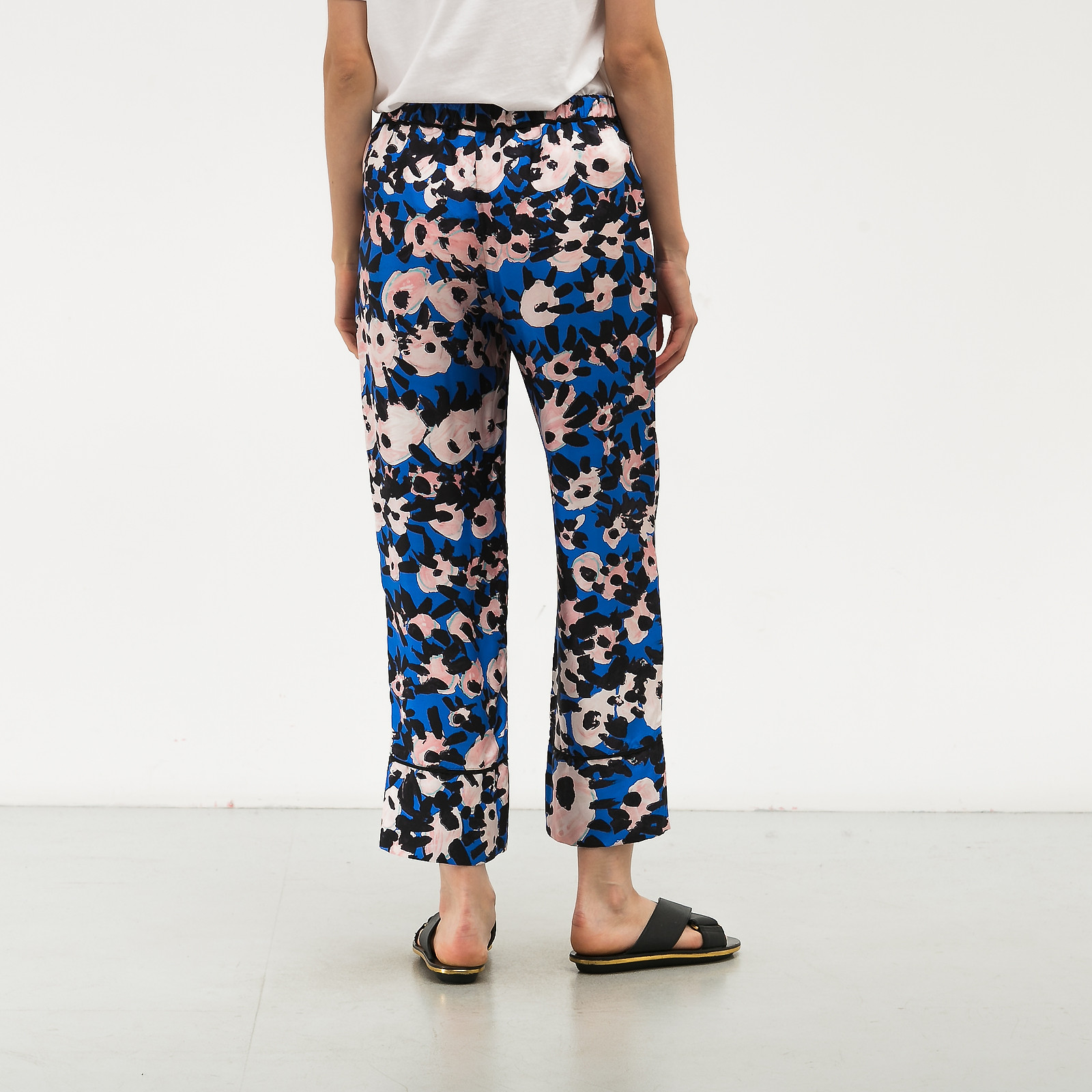 Брюки синего цвета Marni - фото из каталога магазина брендовой одежды Second Friend Store Брюки Marni - купить оригинал в секонд-хенде SFS - 2