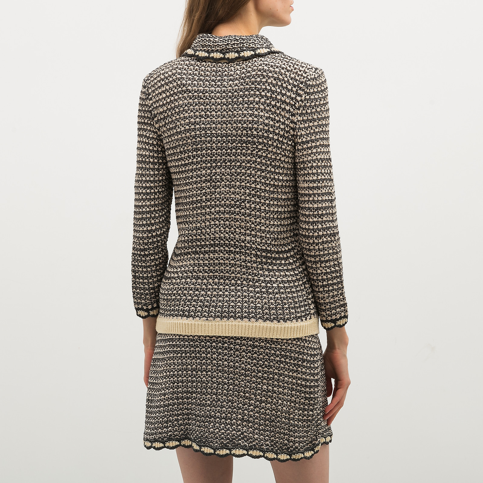 Костюм серого цвета Christian Dior - фото из каталога магазина брендовой одежды Second Friend Store Костюм Christian Dior - купить оригинал в секонд-хенде SFS - 5