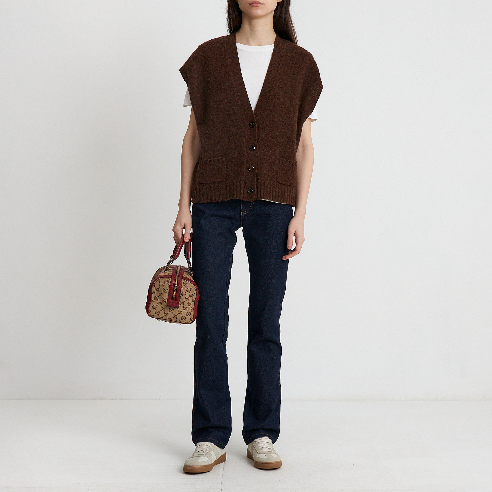 Жилет коричневого цвета Gucci - фото из каталога магазина брендовой одежды Second Friend Store Жилет Gucci - купить оригинал в секонд-хенде SFS - 2