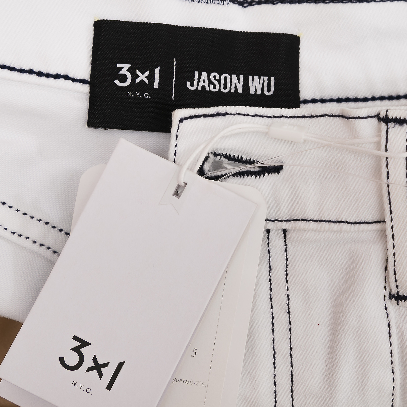 Шорты Jason Wu x белого цвета 3x1 - фото из каталога магазина брендовой одежды Second Friend Store Шорты Jason Wu x 3x1 - купить оригинал в секонд-хенде SFS - 5