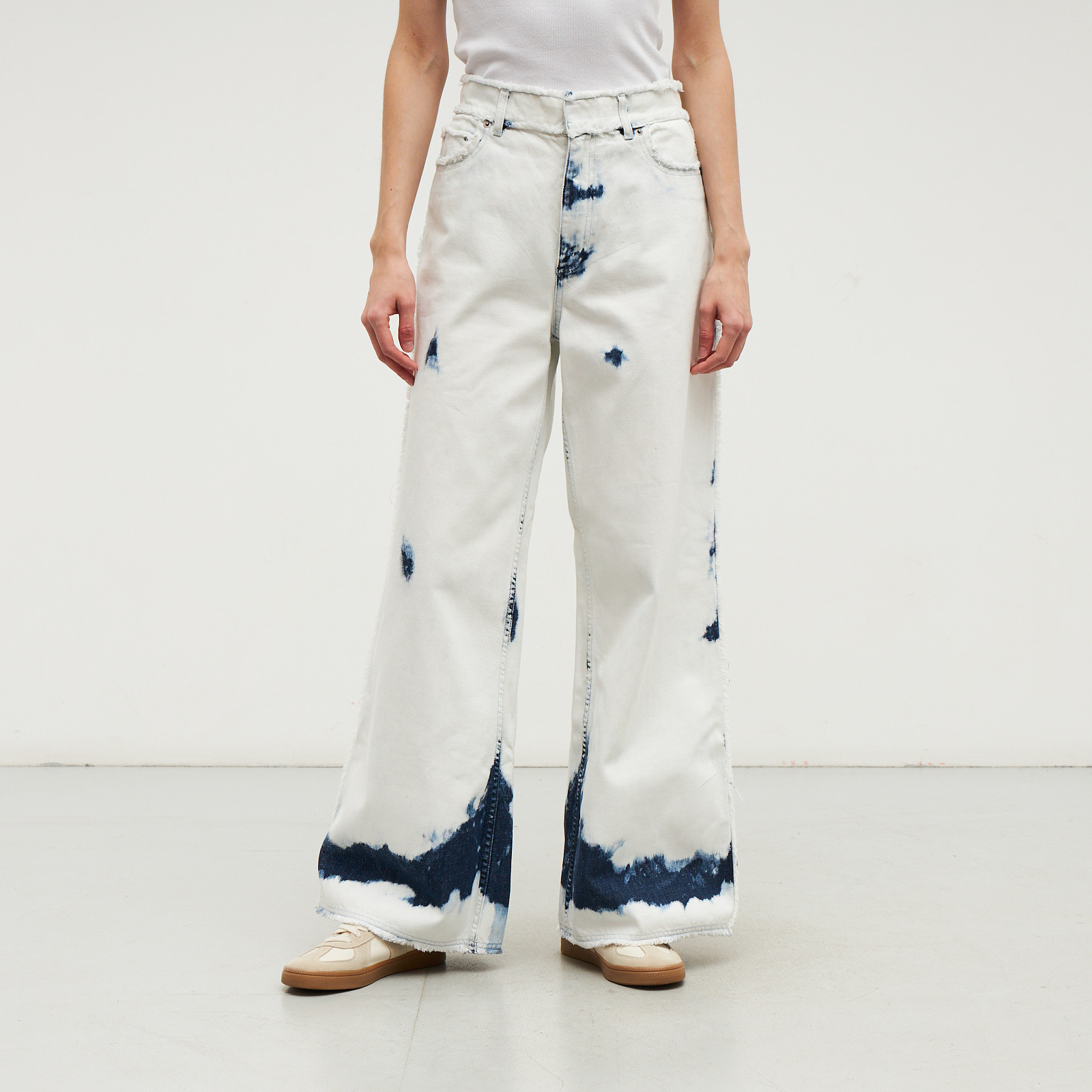 Джинсы Christian Dior - купить оригинал в секонд-хенде SFS - 1