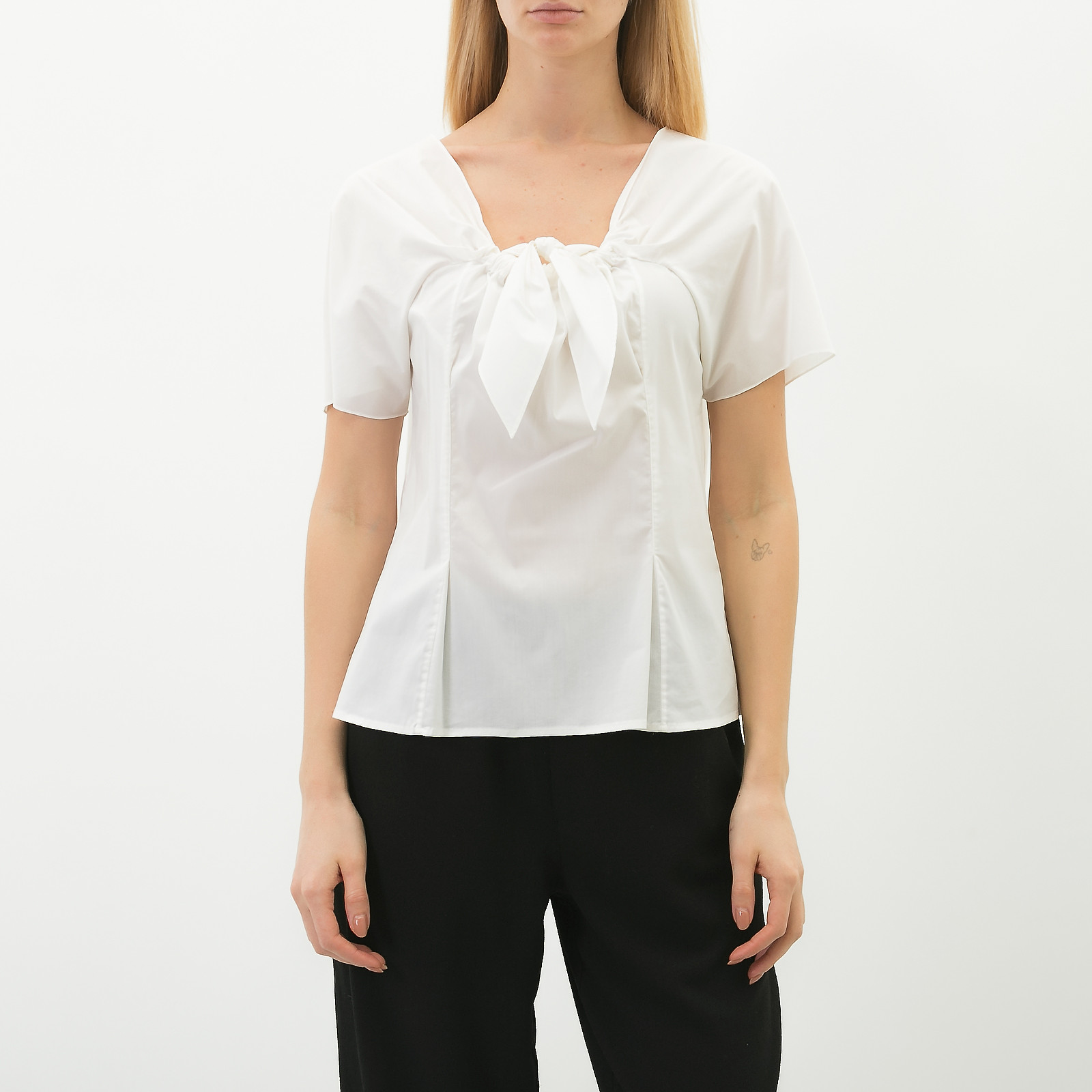 Рубашка белого цвета Yves Saint Laurent - фото из каталога магазина брендовой одежды Second Friend Store Рубашка Yves Saint Laurent - купить оригинал в секонд-хенде SFS - 1