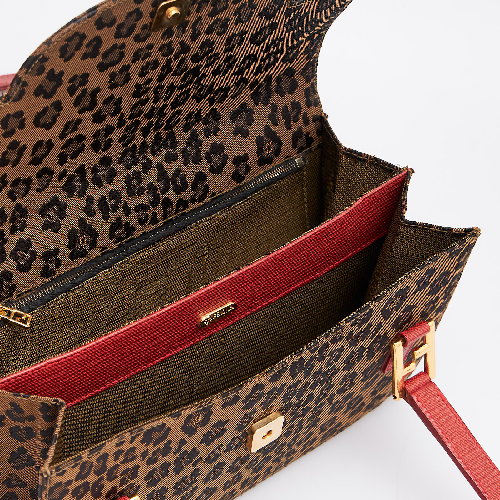 Сумка Fendi - купить оригинал в секонд-хенде SFS - 8