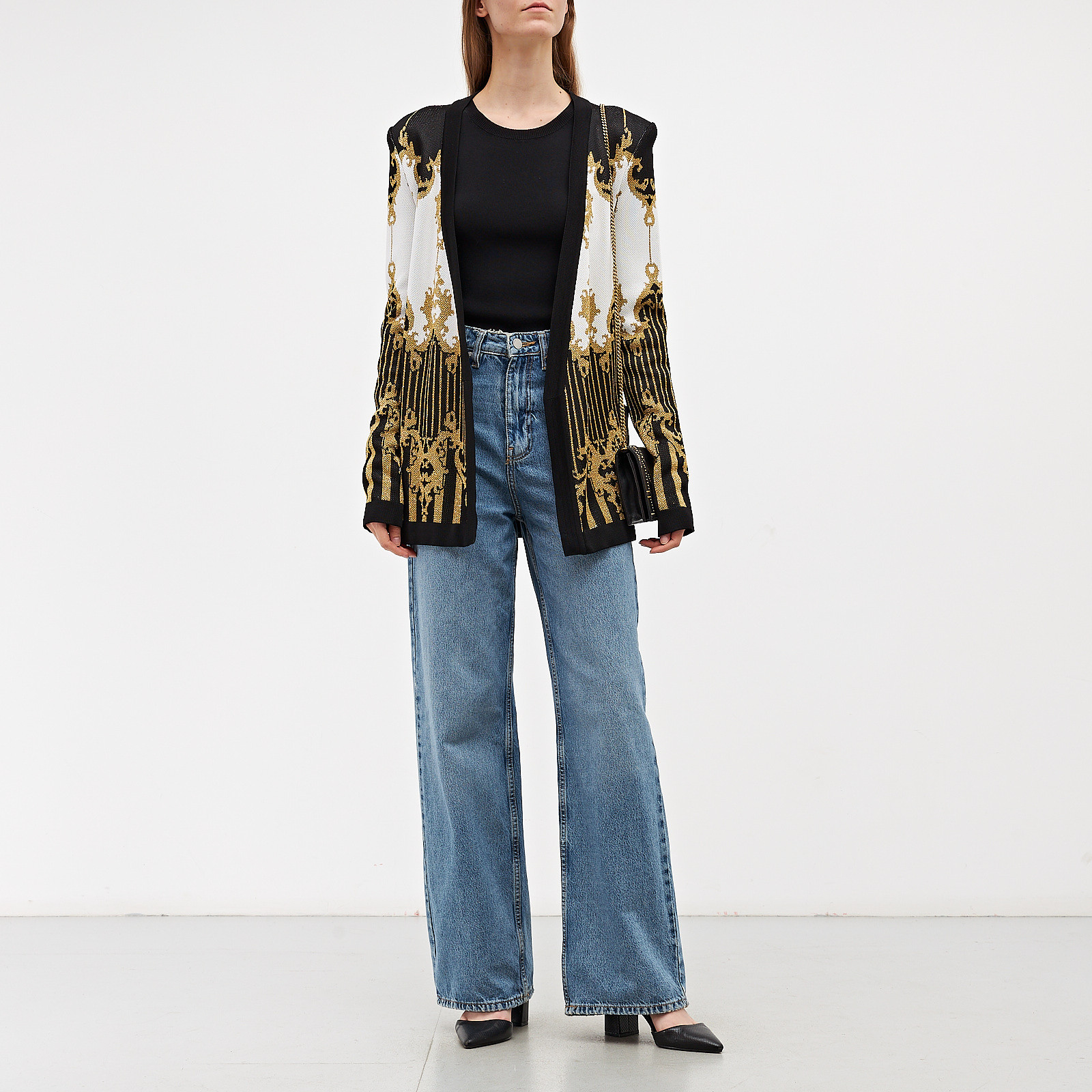 Кардиган черного цвета Balmain - фото из каталога магазина брендовой одежды Second Friend Store Кардиган Balmain - купить оригинал в секонд-хенде SFS - 2