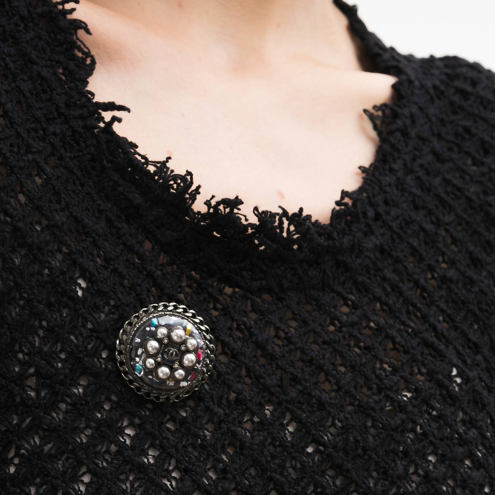Брошь Chanel - купить оригинал в секонд-хенде SFS - 5