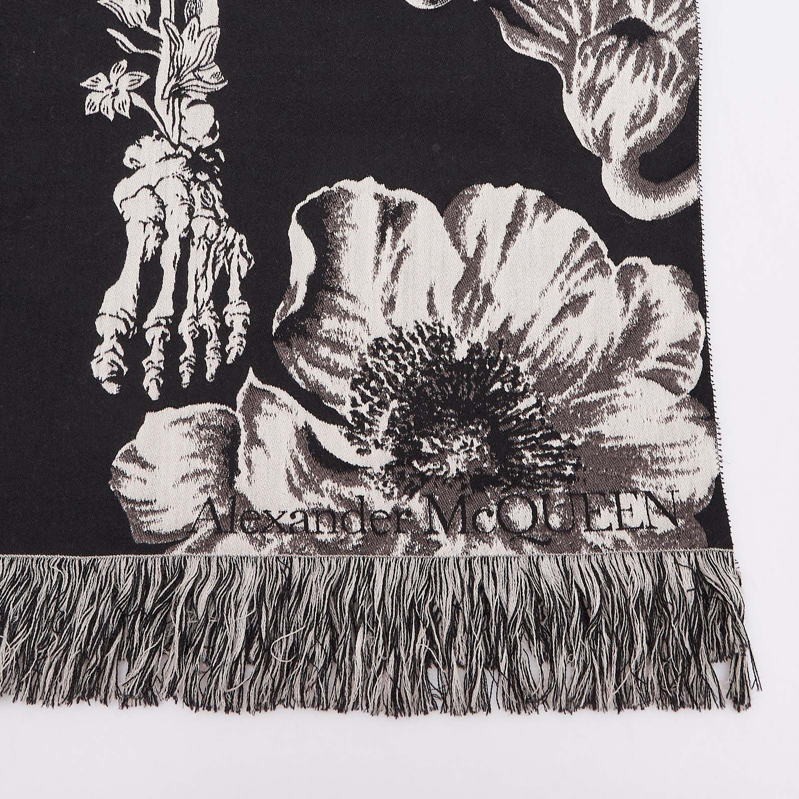 Шарф Alexander McQueen - купить оригинал в секонд-хенде SFS - 2