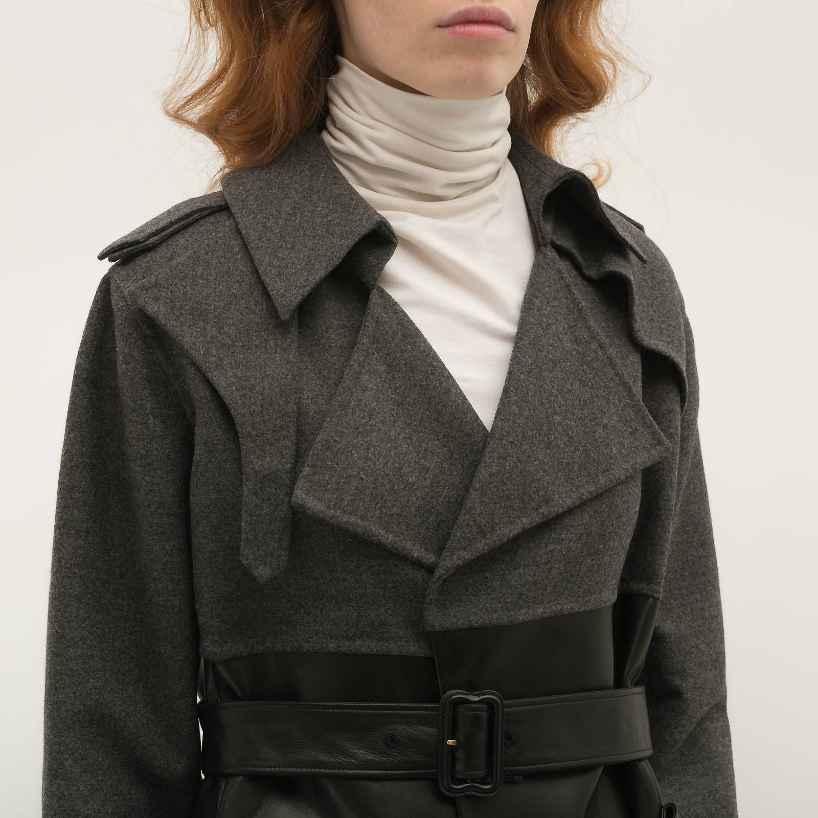 Пальто Yves Saint Laurent - купить оригинал в секонд-хенде SFS