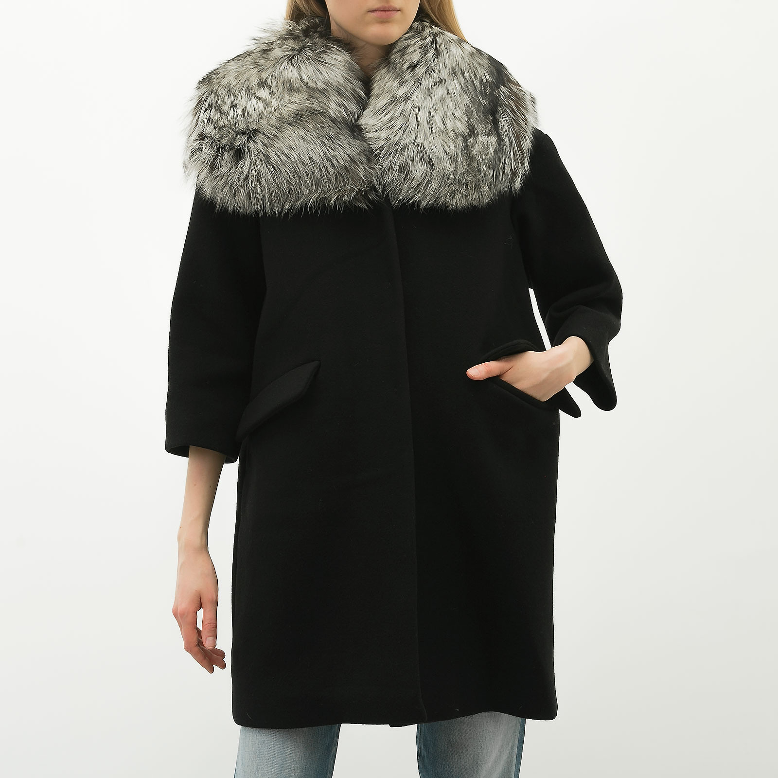 Пальто Miu Miu - купить оригинал в секонд-хенде SFS