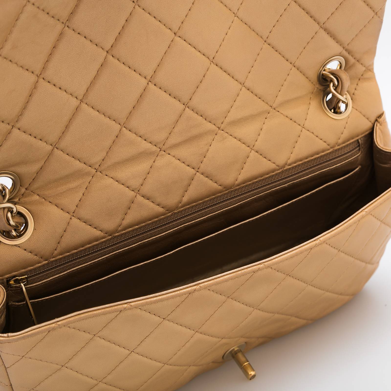 Сумка Chanel - купить оригинал в секонд-хенде SFS - 4